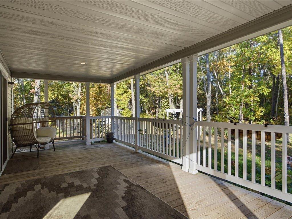 2021 single family home for sale at 33977 Pine View Lane in Crosslake, MN — 3 bed, 2 bath (photo 2 of 29)