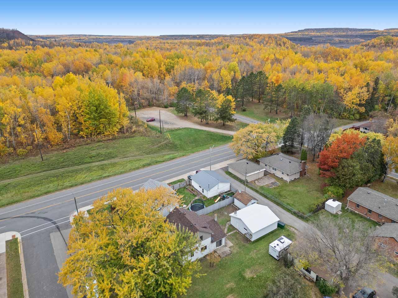 1930 single family home for sale at 620 W 2nd Avenue in Keewatin, MN — 3 bed, 3 bath (photo 6 of 24)