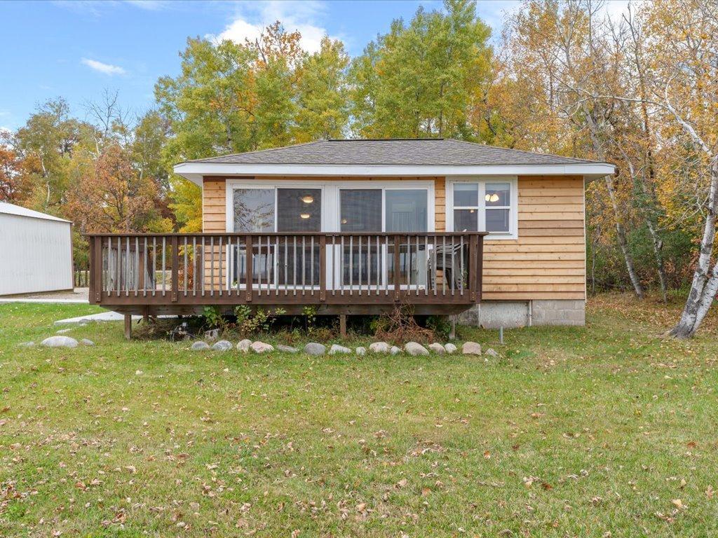 1974 single family home for sale at 24852 County Road 4 in Nisswa, MN — 2 bed, 1 bath (photo 2 of 37)