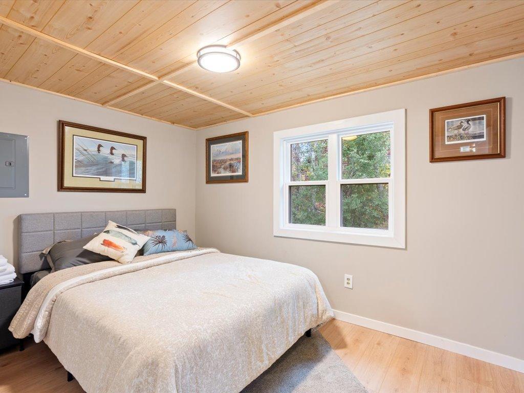 1974 single family home for sale at 24852 County Road 4 in Nisswa, MN — 2 bed, 1 bath (photo 12 of 37)