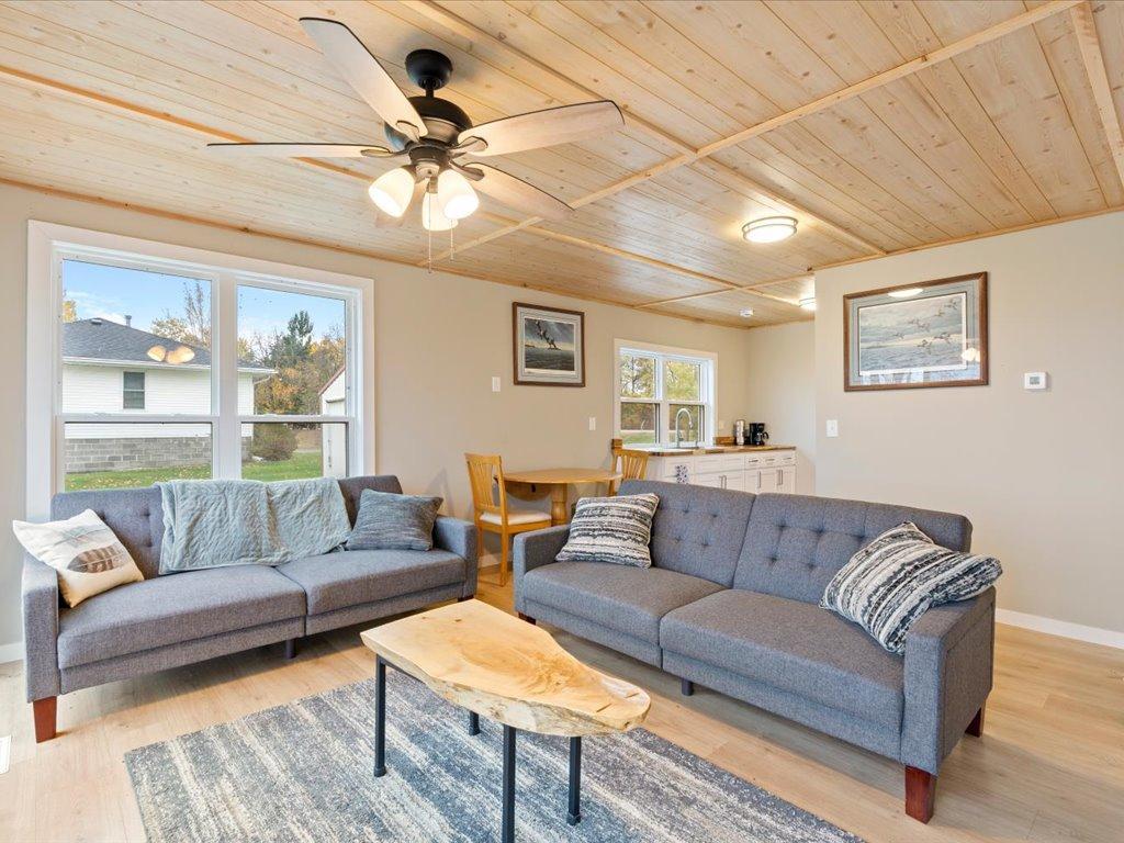 1974 single family home for sale at 24852 County Road 4 in Nisswa, MN — 2 bed, 1 bath (photo 8 of 37)