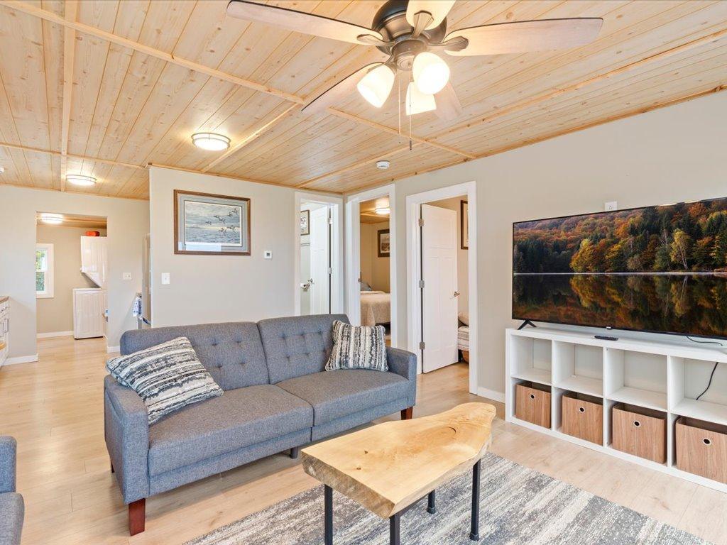 1974 single family home for sale at 24852 County Road 4 in Nisswa, MN — 2 bed, 1 bath (photo 9 of 37)