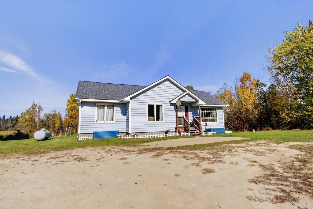 1988 single family home for sale at 43862 Chase Lake Road in Deer River, MN — 3 bed, 2 bath (photo 3 of 53)