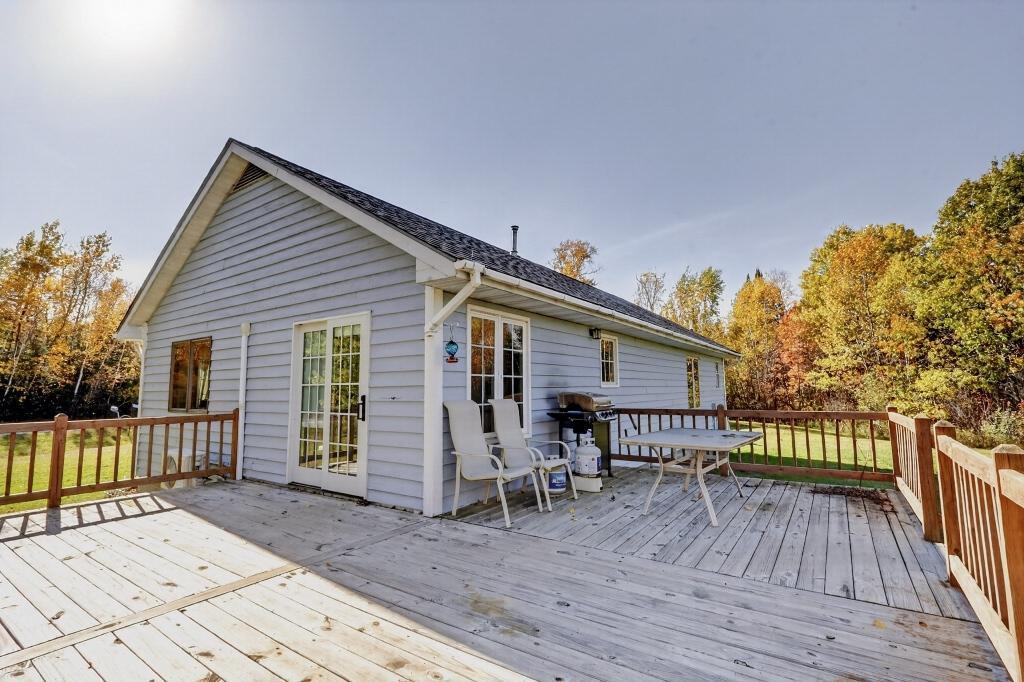 1988 single family home for sale at 43862 Chase Lake Road in Deer River, MN — 3 bed, 2 bath (photo 6 of 53)