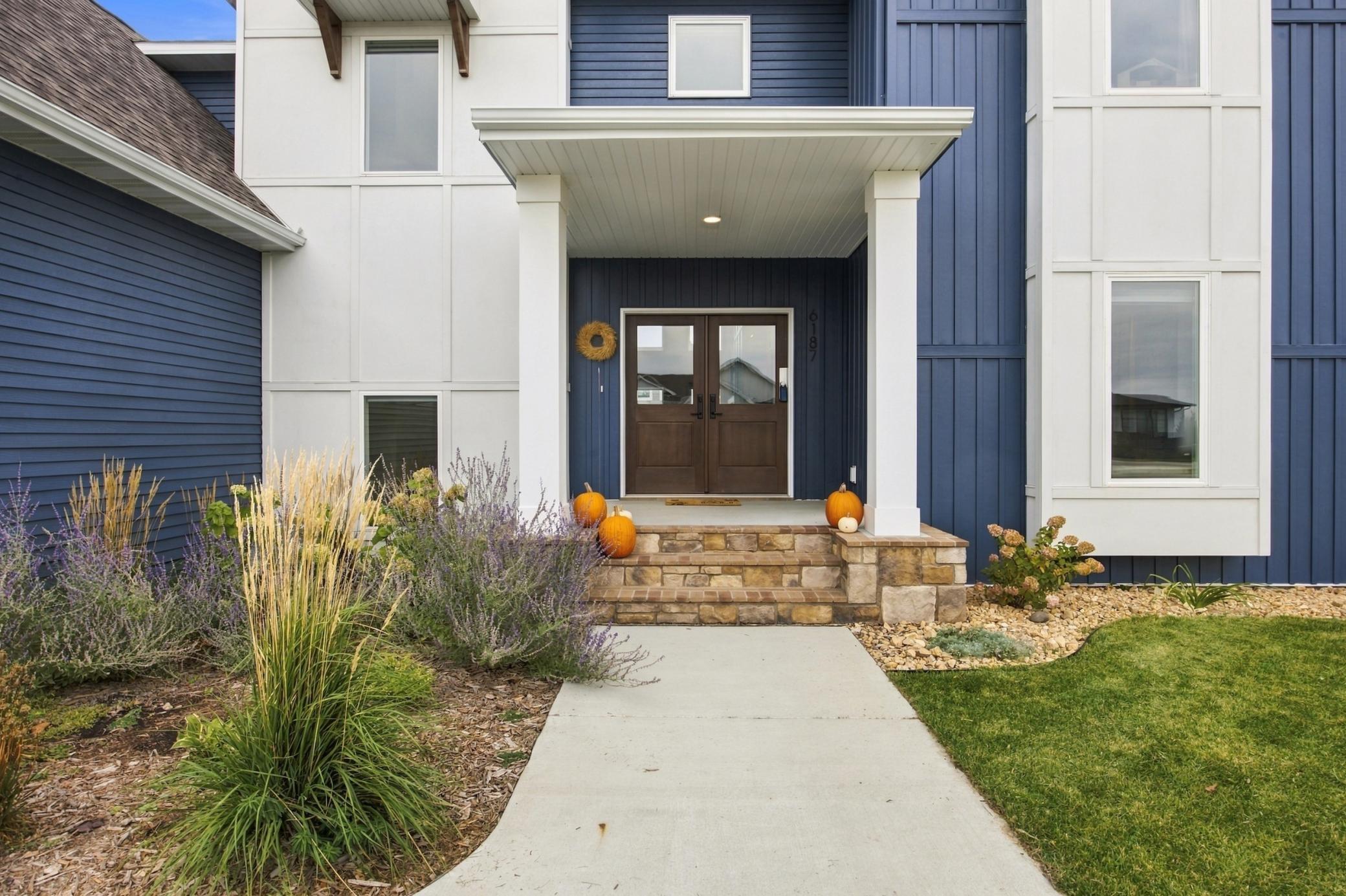 2023 single family home for sale at 6187 49th Avenue S in Fargo, ND — 6 bed, 4 bath (photo 3 of 80)