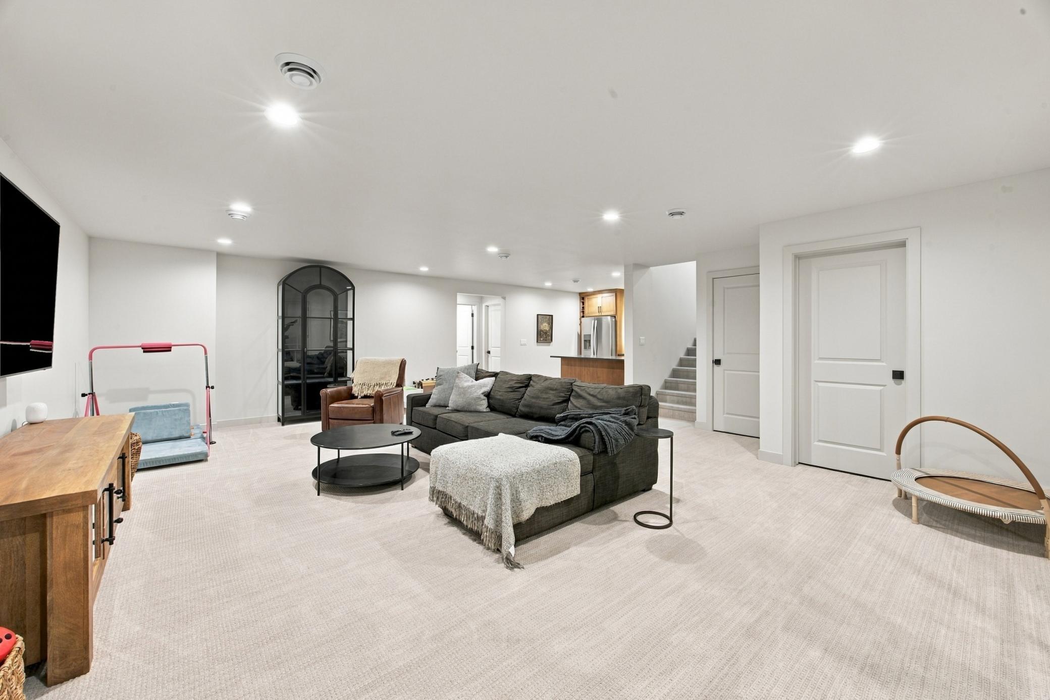 2023 single family home for sale at 6187 49th Avenue S in Fargo, ND — 6 bed, 4 bath (photo 45 of 80)