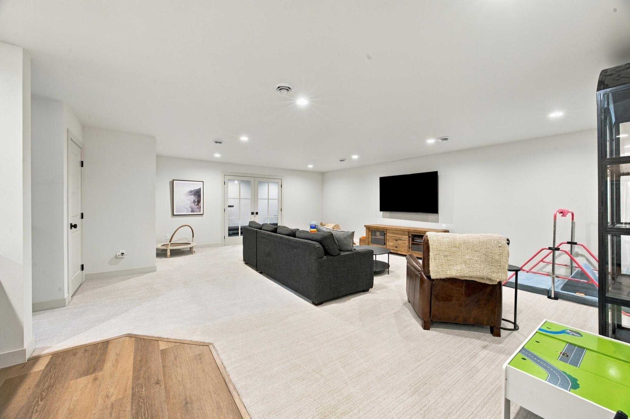 2023 single family home for sale at 6187 49th Avenue S in Fargo, ND — 6 bed, 4 bath (photo 47 of 80)