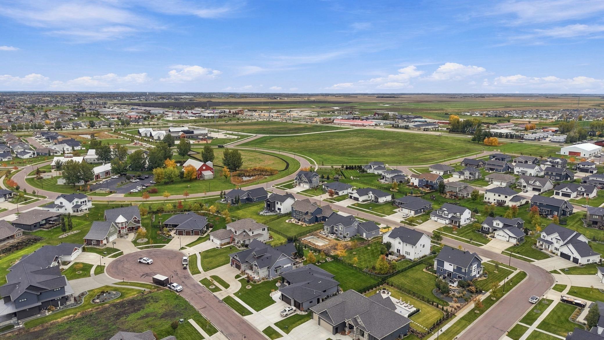 2023 single family home for sale at 6187 49th Avenue S in Fargo, ND — 6 bed, 4 bath (photo 74 of 80)