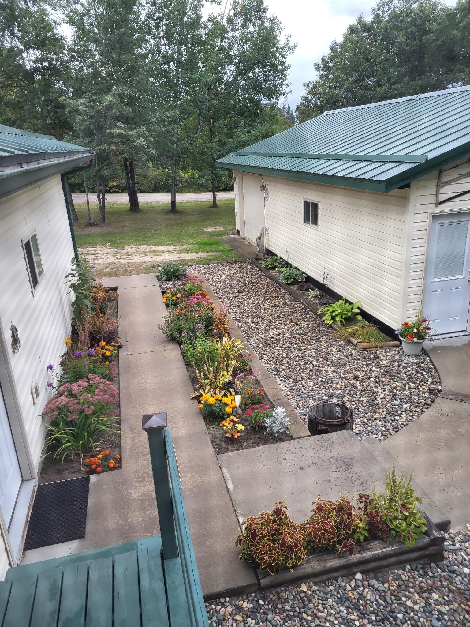 2001 single family home for sale at 642 Center Point Court NW in Bemidji, MN — 4 bed, 3 bath (photo 38 of 39)