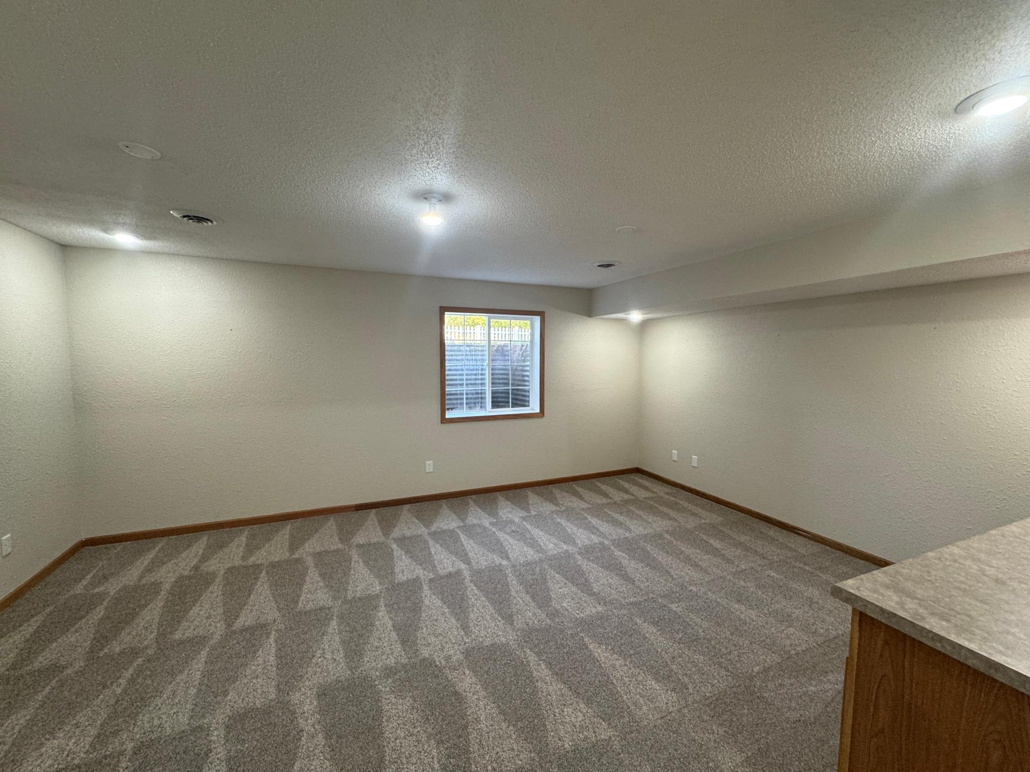 2005 single family home for sale at 520 12th Street NW in Perham, MN — 4 bed, 3 bath (photo 16 of 29)