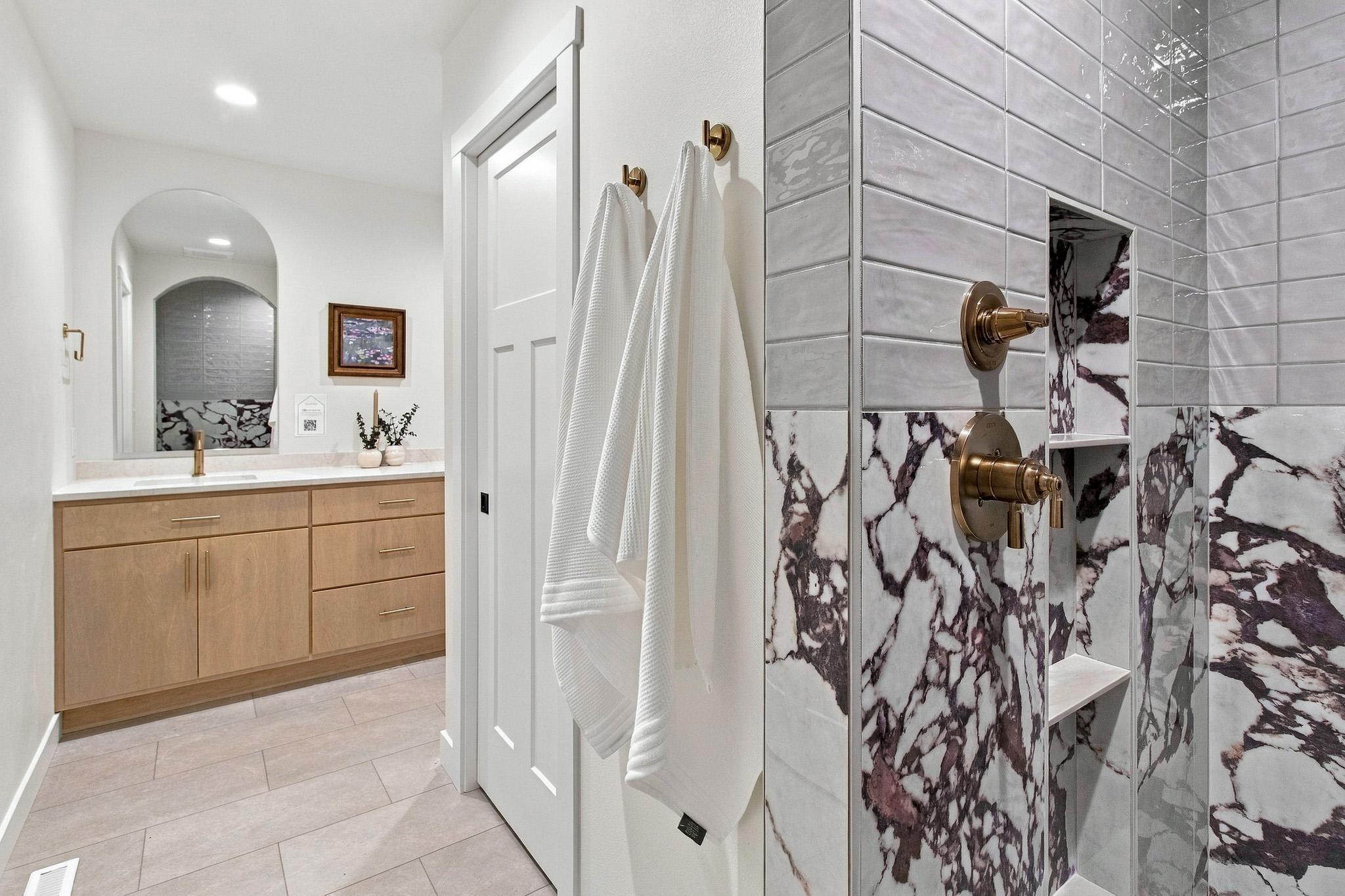 2026 single family home for sale at 6857 Cedar Drive in Horace, ND — 4 bed, 4 bath (photo 29 of 42)