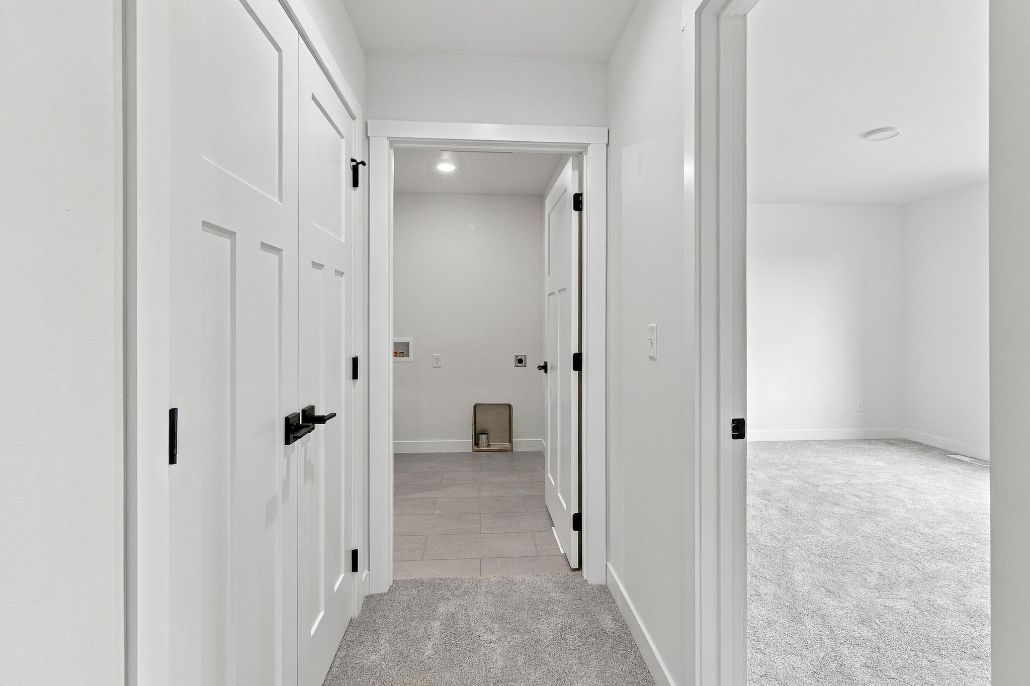 2026 single family home for sale at 6857 Cedar Drive in Horace, ND — 4 bed, 4 bath (photo 31 of 42)