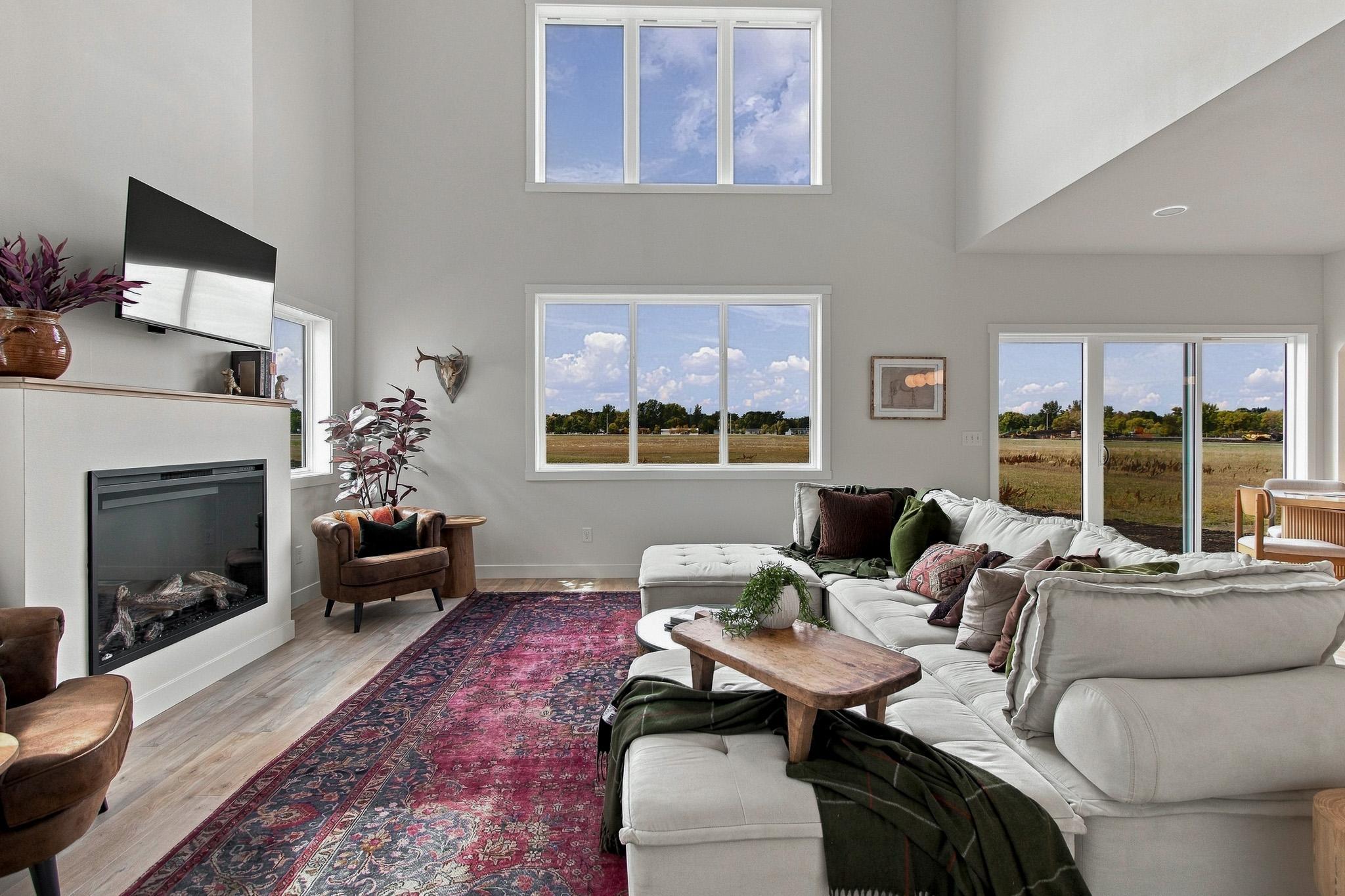 2026 single family home for sale at 6857 Cedar Drive in Horace, ND — 4 bed, 4 bath (photo 7 of 42)