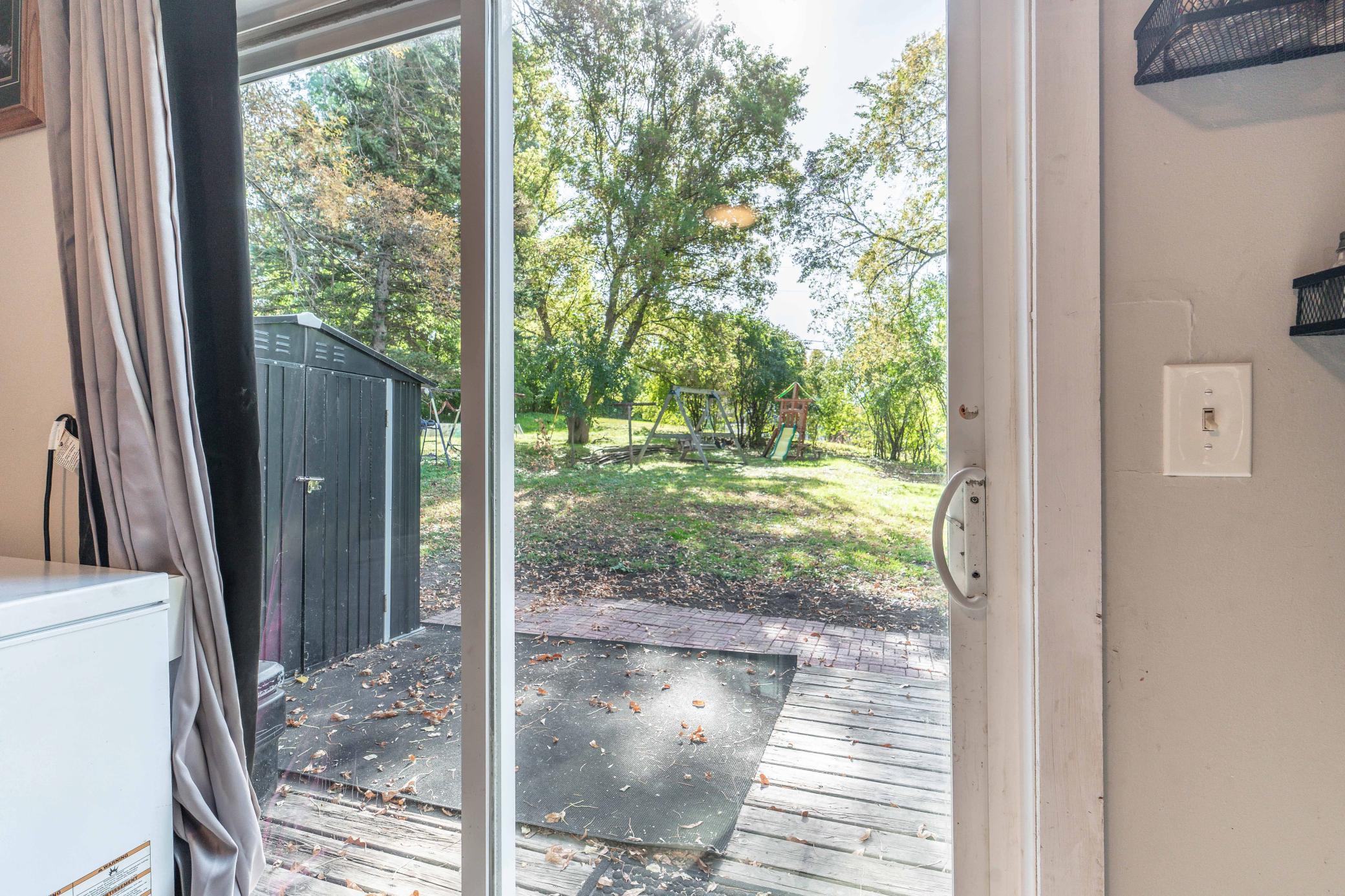 1946 single family home for sale at 810 E Junius Avenue in Fergus Falls, MN — 2 bed, 1 bath (photo 23 of 46)
