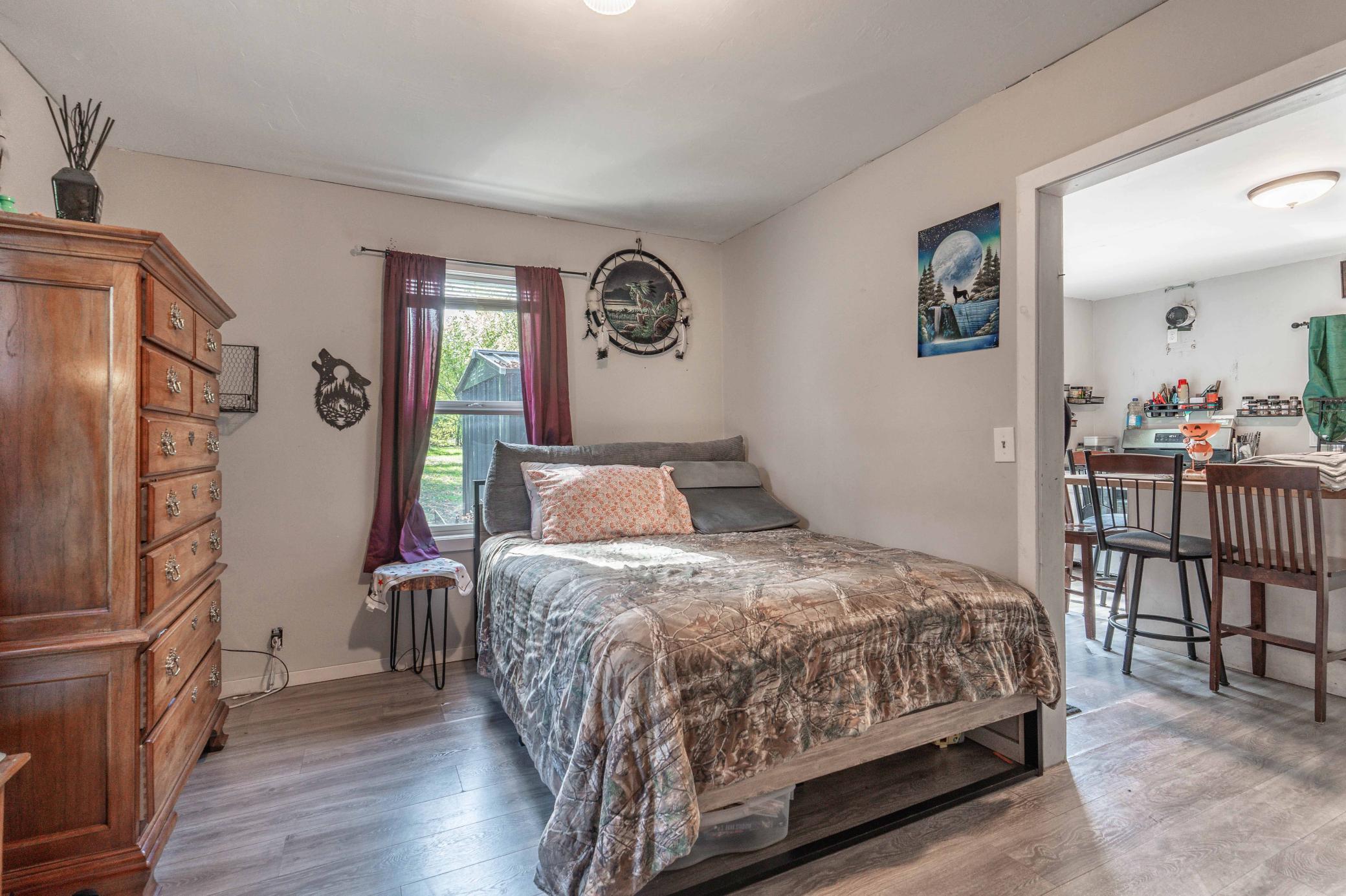 1946 single family home for sale at 810 E Junius Avenue in Fergus Falls, MN — 2 bed, 1 bath (photo 25 of 46)