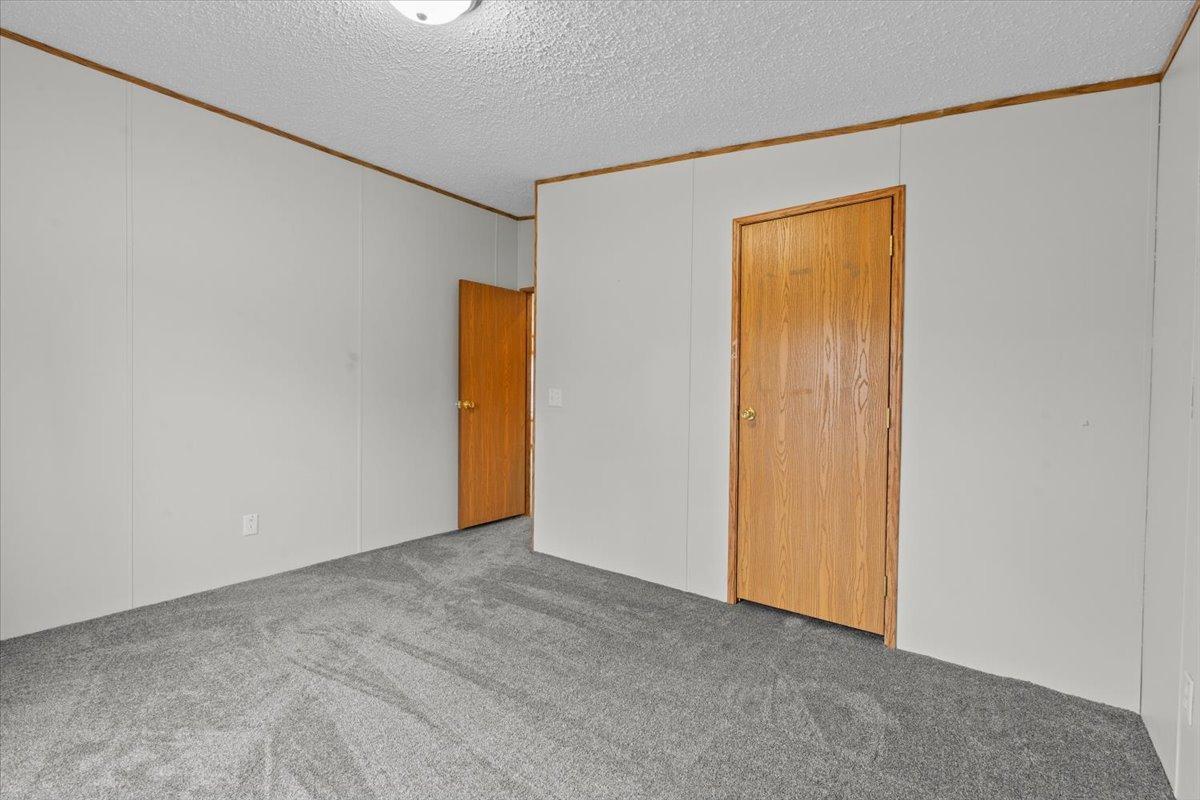 1999 single family home for sale at 427 6th Street N in Breckenridge, MN — 3 bed, 2 bath (photo 24 of 39)