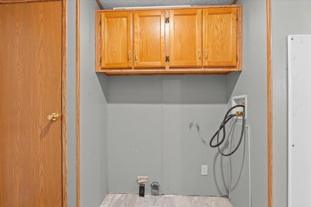 1999 single family home for sale at 427 6th Street N in Breckenridge, MN — 3 bed, 2 bath (photo 32 of 39)