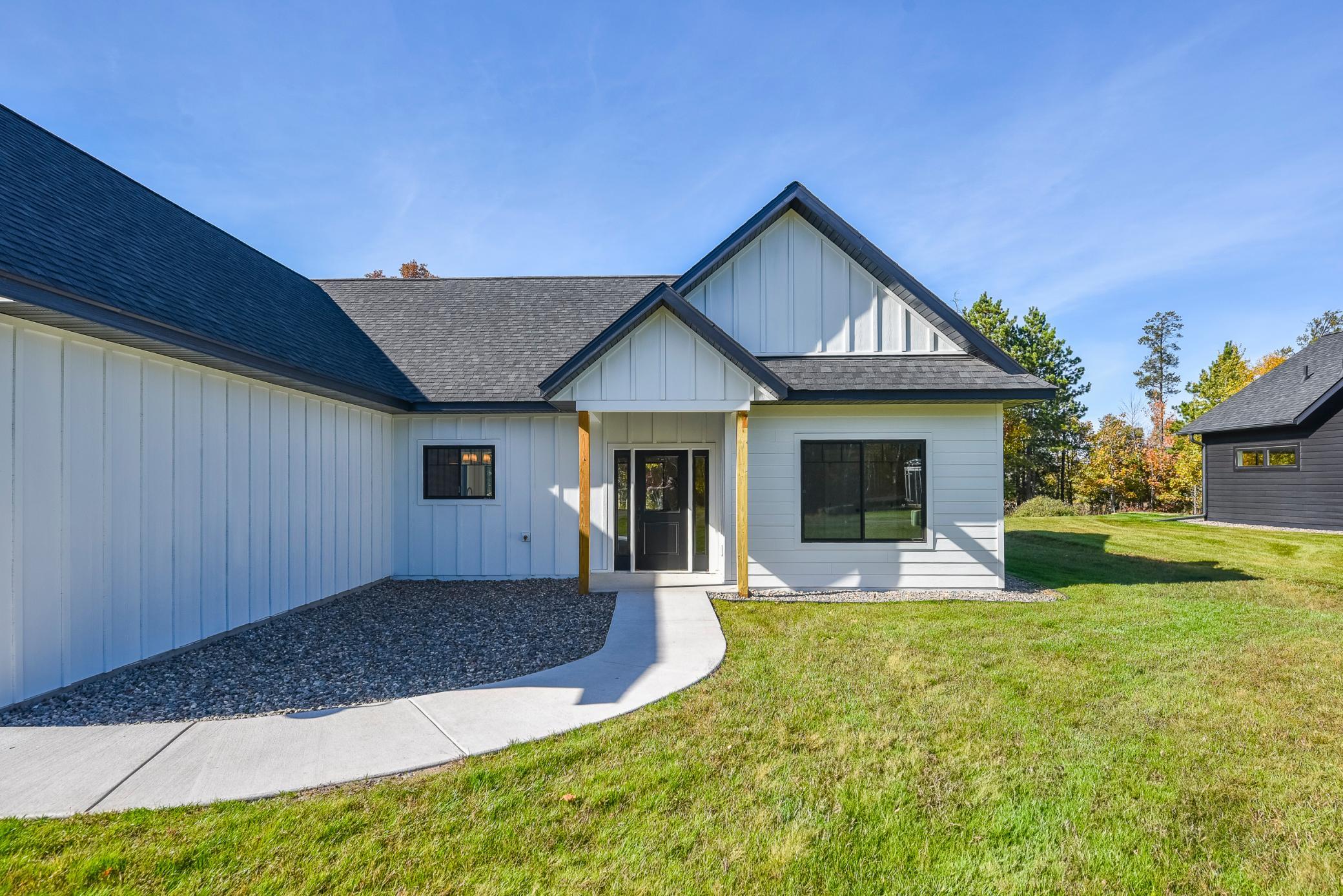 2026 single family home for sale at 3757 Sanctuary Path in Brainerd, MN — 3 bed, 2 bath (photo 3 of 84)