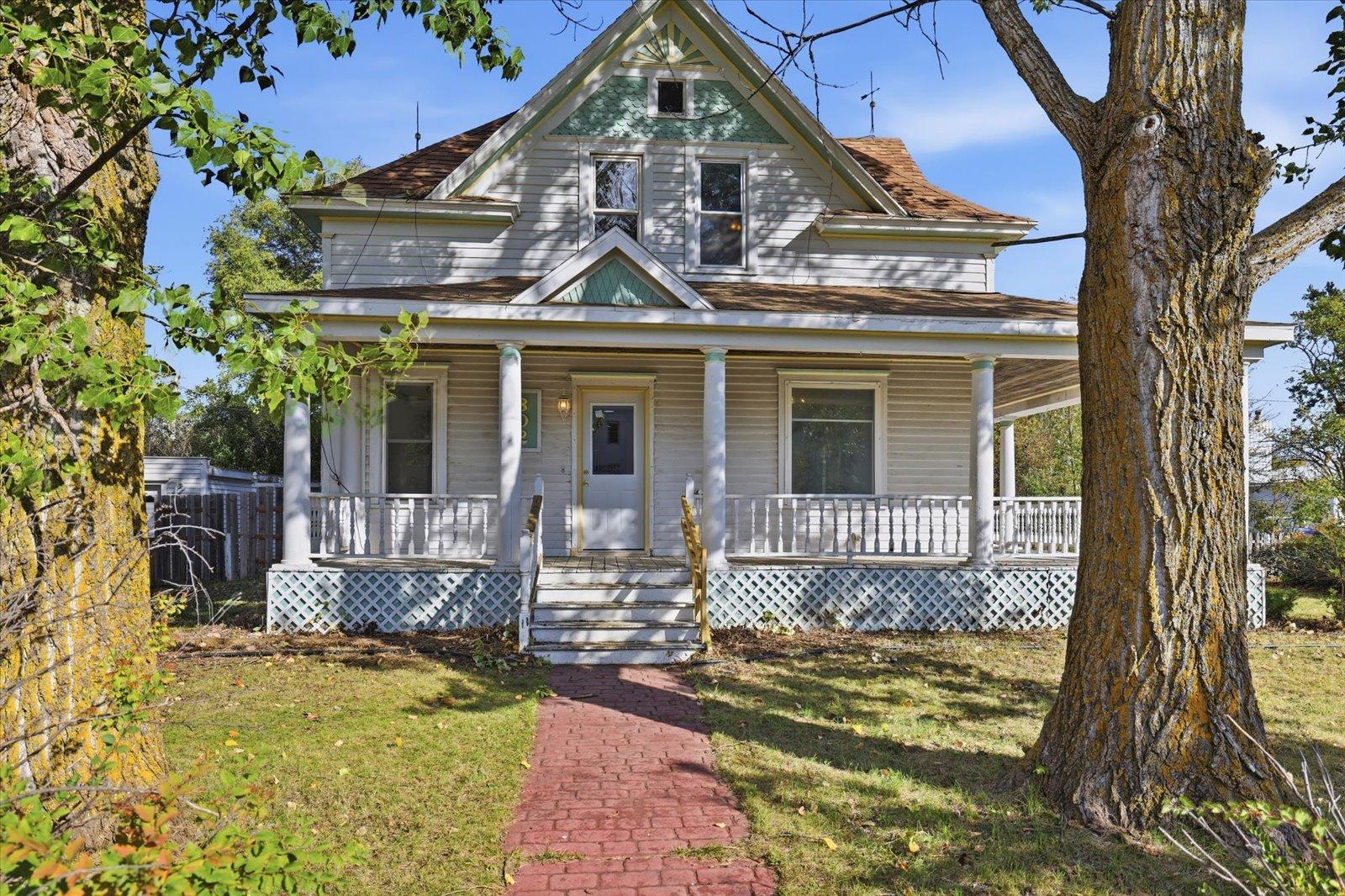 1910 single family home for sale at 302 2nd Street NW in Bertha, MN — 3 bed, 3 bath