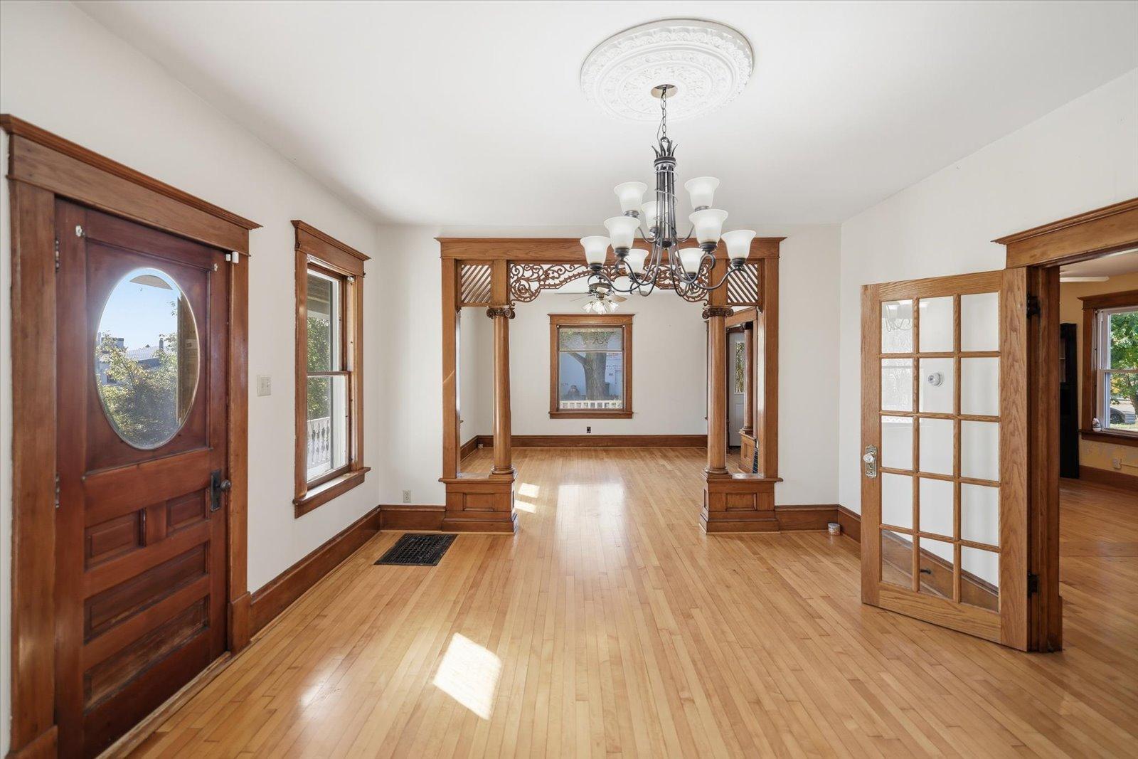 1910 single family home for sale at 302 2nd Street NW in Bertha, MN — 3 bed, 3 bath (photo 13 of 86)