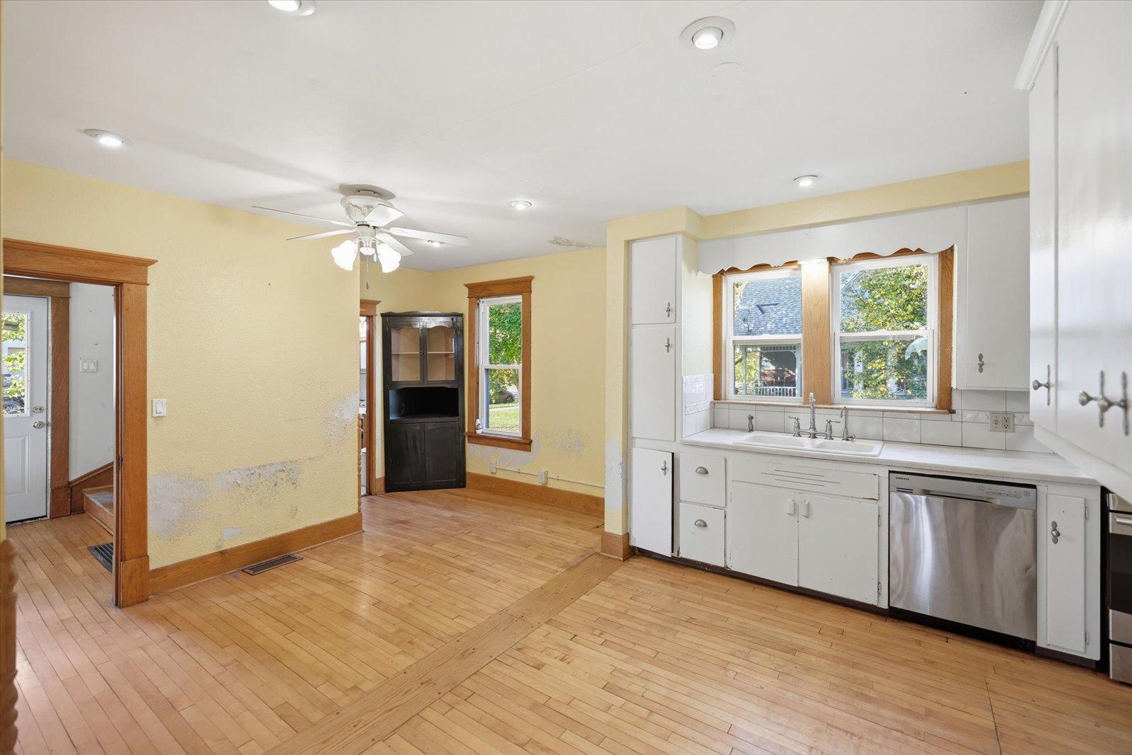 1910 single family home for sale at 302 2nd Street NW in Bertha, MN — 3 bed, 3 bath (photo 22 of 86)