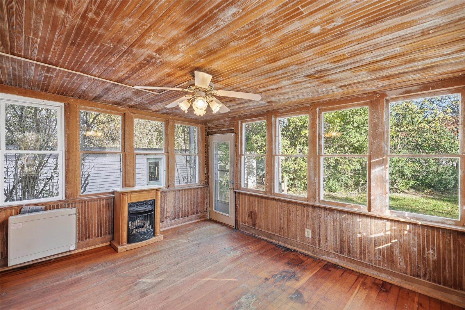 1910 single family home for sale at 302 2nd Street NW in Bertha, MN — 3 bed, 3 bath (photo 23 of 86)