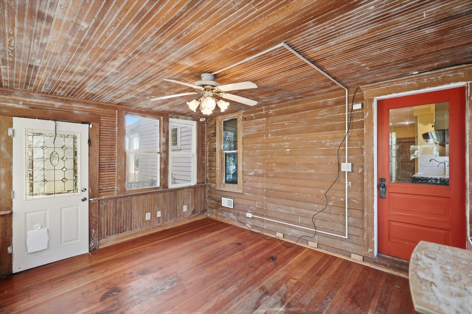 1910 single family home for sale at 302 2nd Street NW in Bertha, MN — 3 bed, 3 bath (photo 25 of 86)