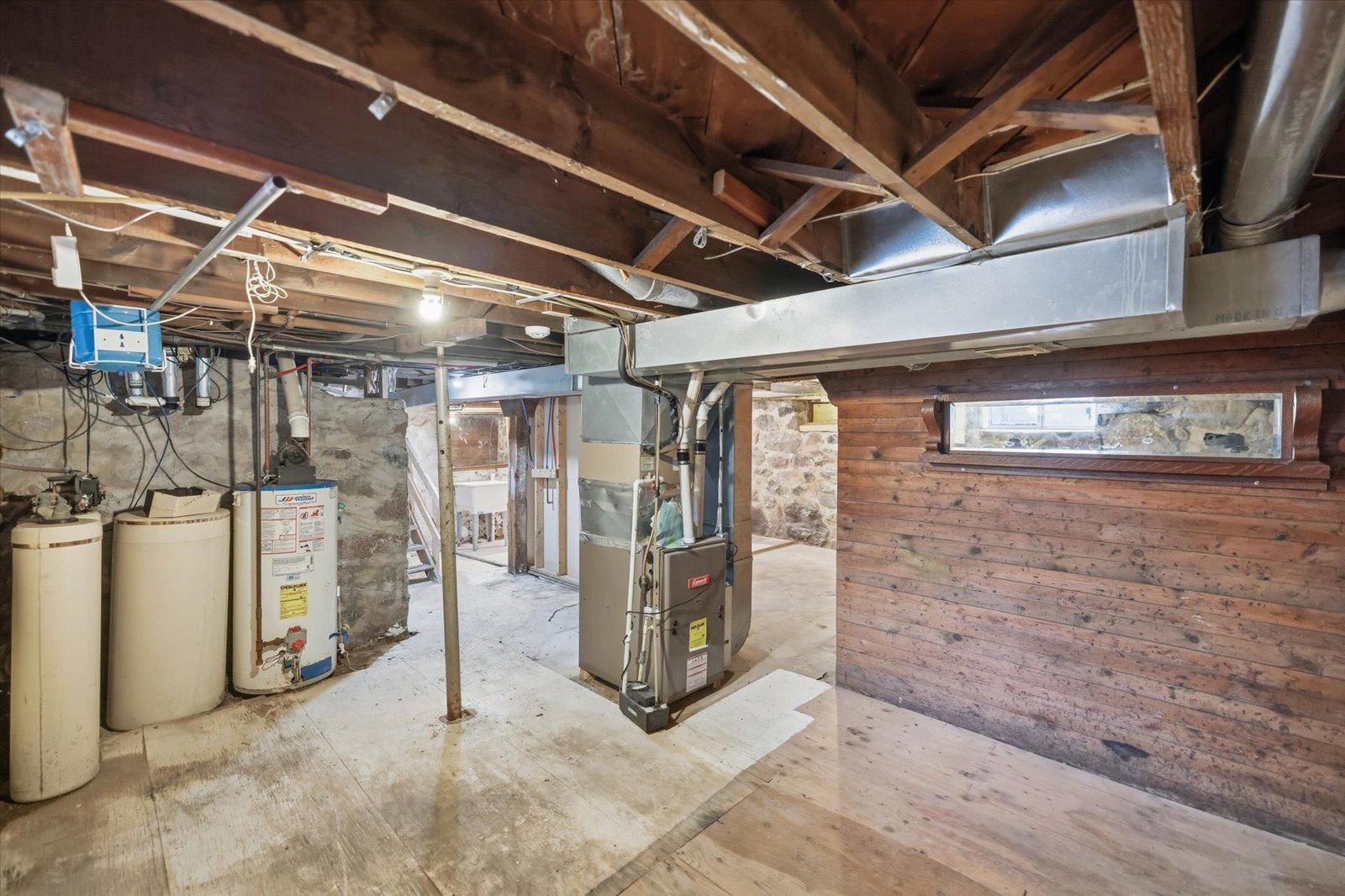 1910 single family home for sale at 302 2nd Street NW in Bertha, MN — 3 bed, 3 bath (photo 45 of 86)