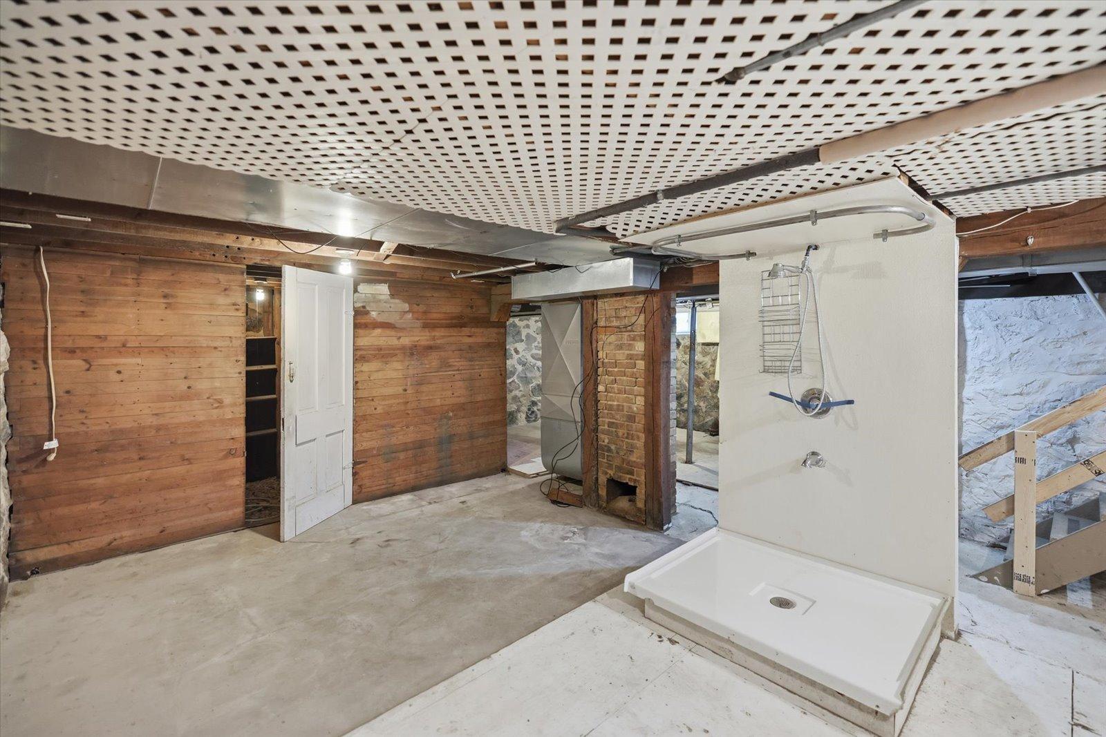 1910 single family home for sale at 302 2nd Street NW in Bertha, MN — 3 bed, 3 bath (photo 49 of 86)