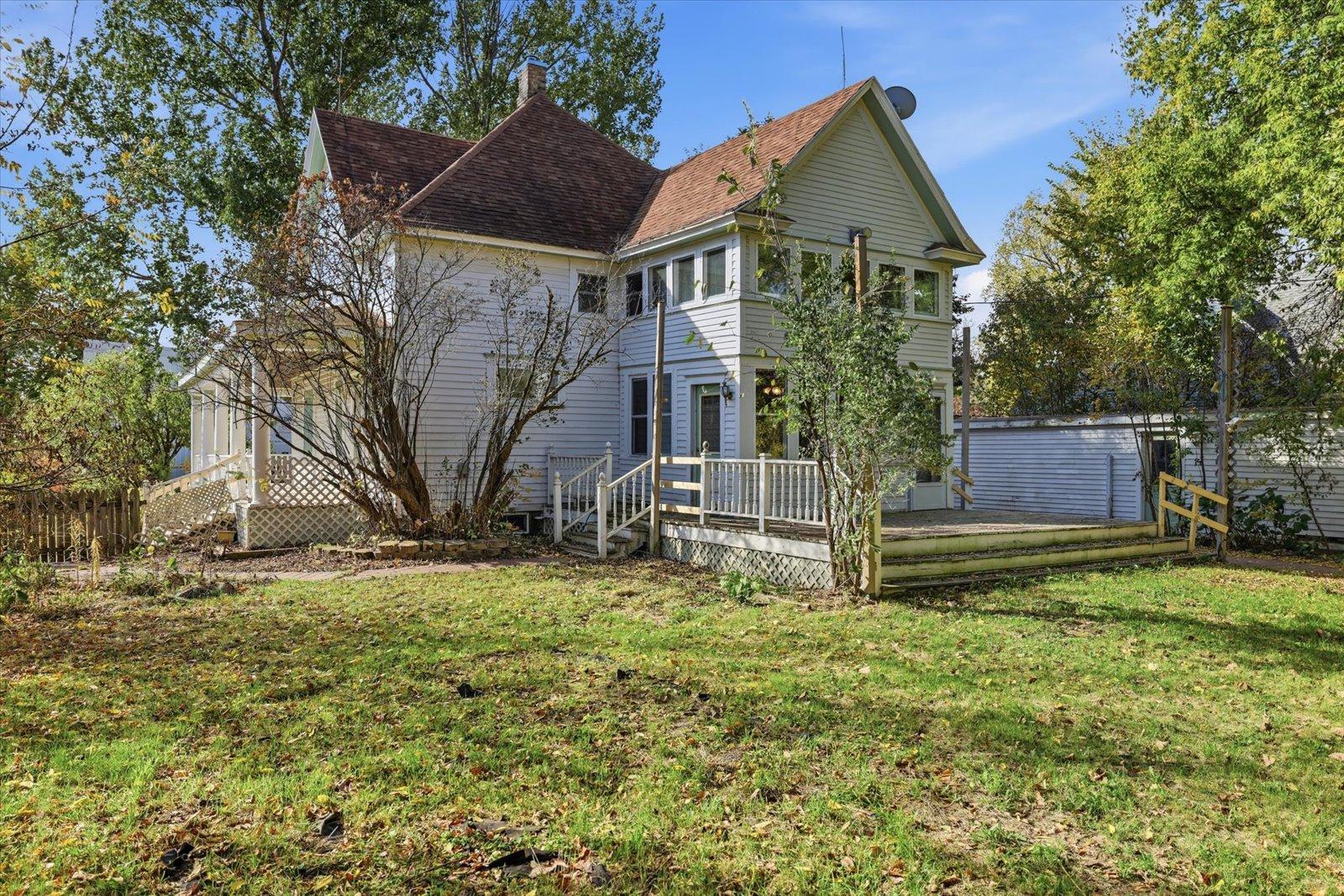 1910 single family home for sale at 302 2nd Street NW in Bertha, MN — 3 bed, 3 bath (photo 60 of 86)