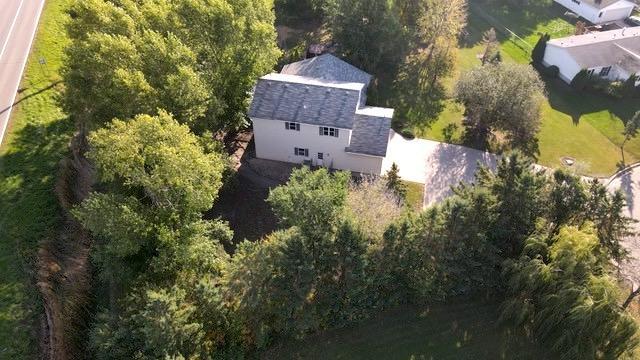 2001 single family home for sale at 322 Oriole Avenue N in Thief River Falls, MN — 4 bed, 3 bath (photo 42 of 42)