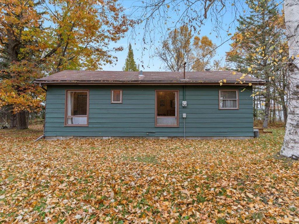 1962 single family home for sale at 3818 Danens Drive NE in Remer, MN — 3 bed, 1 bath (photo 8 of 48)