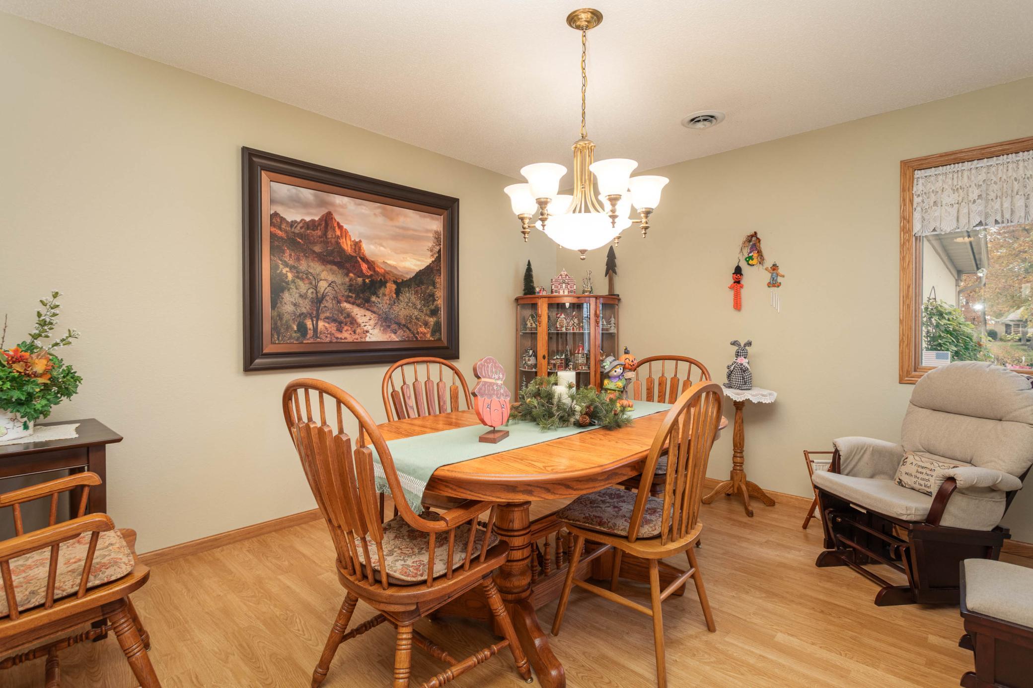 2005 home for sale at 781 E Lake Geneva Road NE in Alexandria, MN — 2 bed, 2 bath (photo 17 of 49)