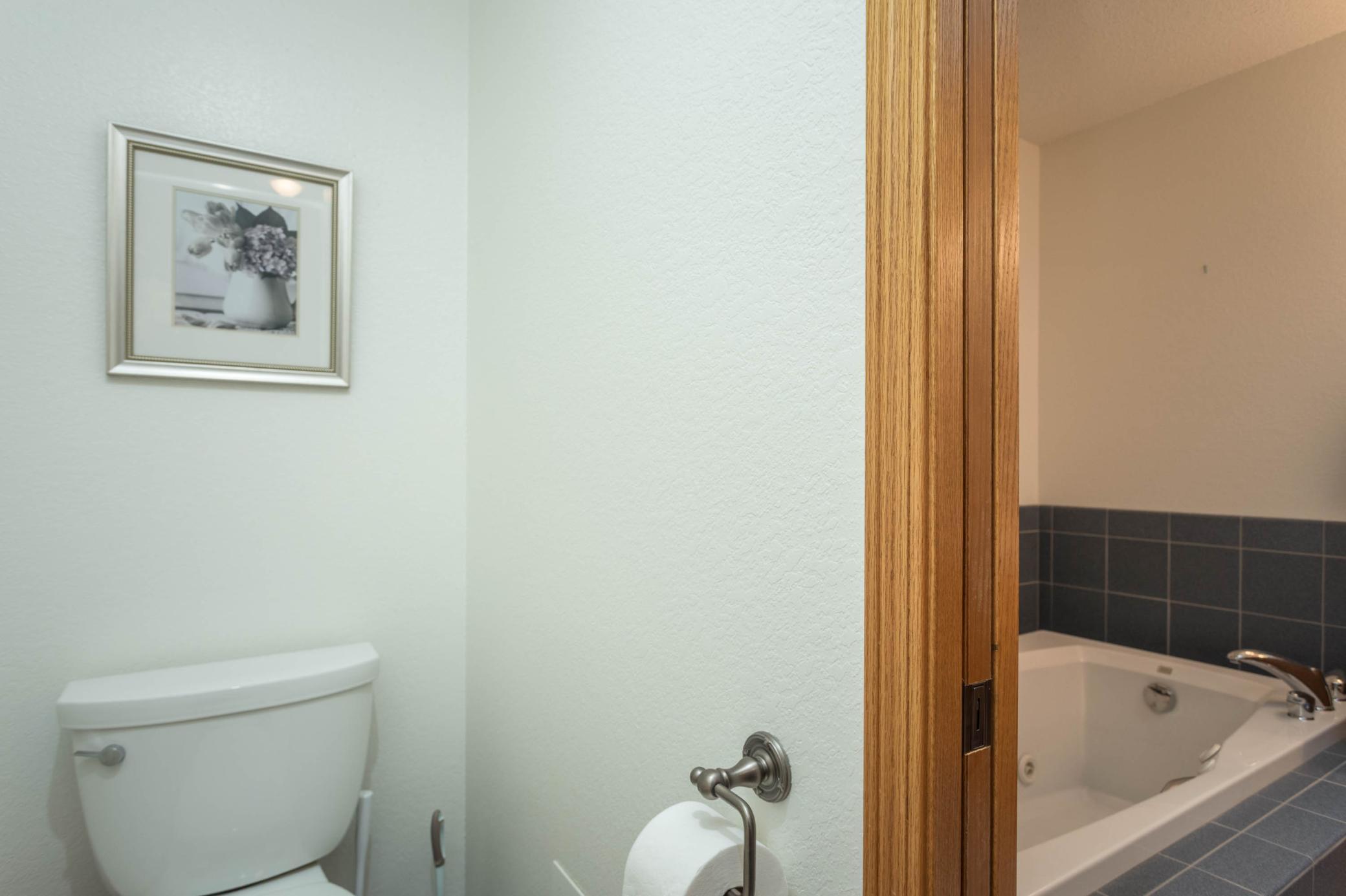 2005 home for sale at 781 E Lake Geneva Road NE in Alexandria, MN — 2 bed, 2 bath (photo 24 of 49)