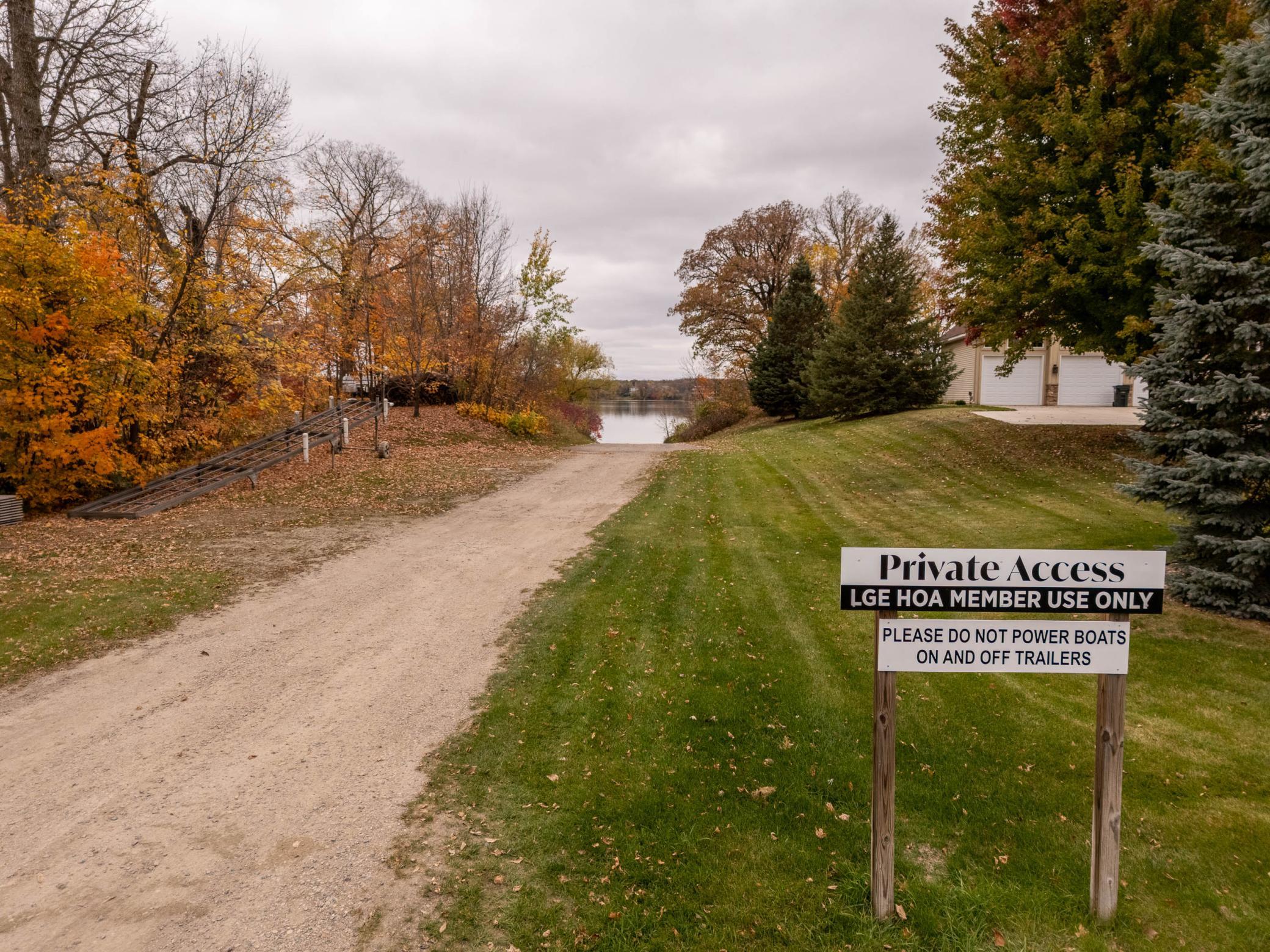 2005 home for sale at 781 E Lake Geneva Road NE in Alexandria, MN — 2 bed, 2 bath (photo 45 of 49)