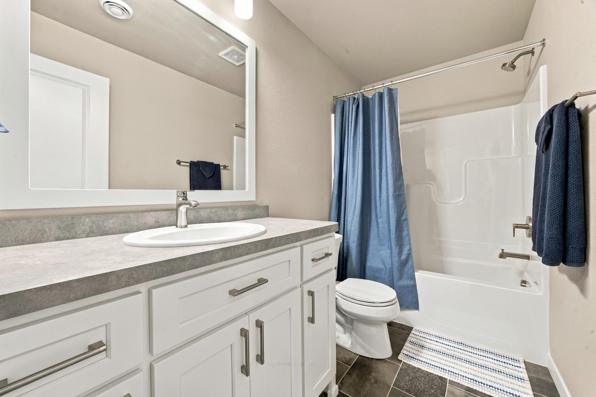 2023 single family home for sale at 7386 28th Street S in Fargo, ND — 4 bed, 3 bath (photo 39 of 53)