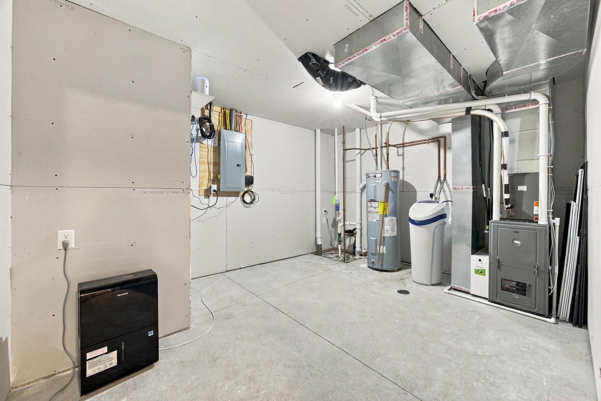 2023 single family home for sale at 7386 28th Street S in Fargo, ND — 4 bed, 3 bath (photo 40 of 53)
