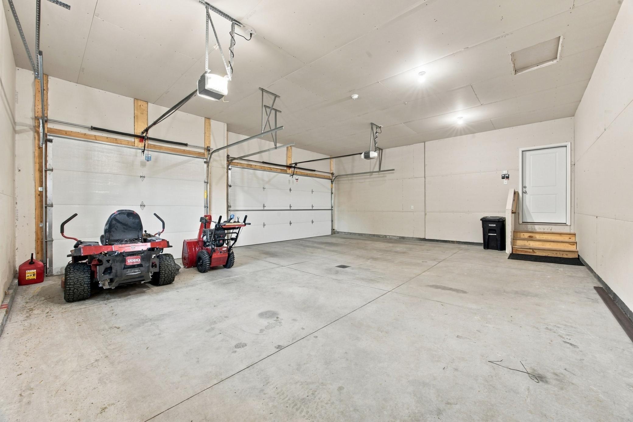 2023 single family home for sale at 7386 28th Street S in Fargo, ND — 4 bed, 3 bath (photo 42 of 53)
