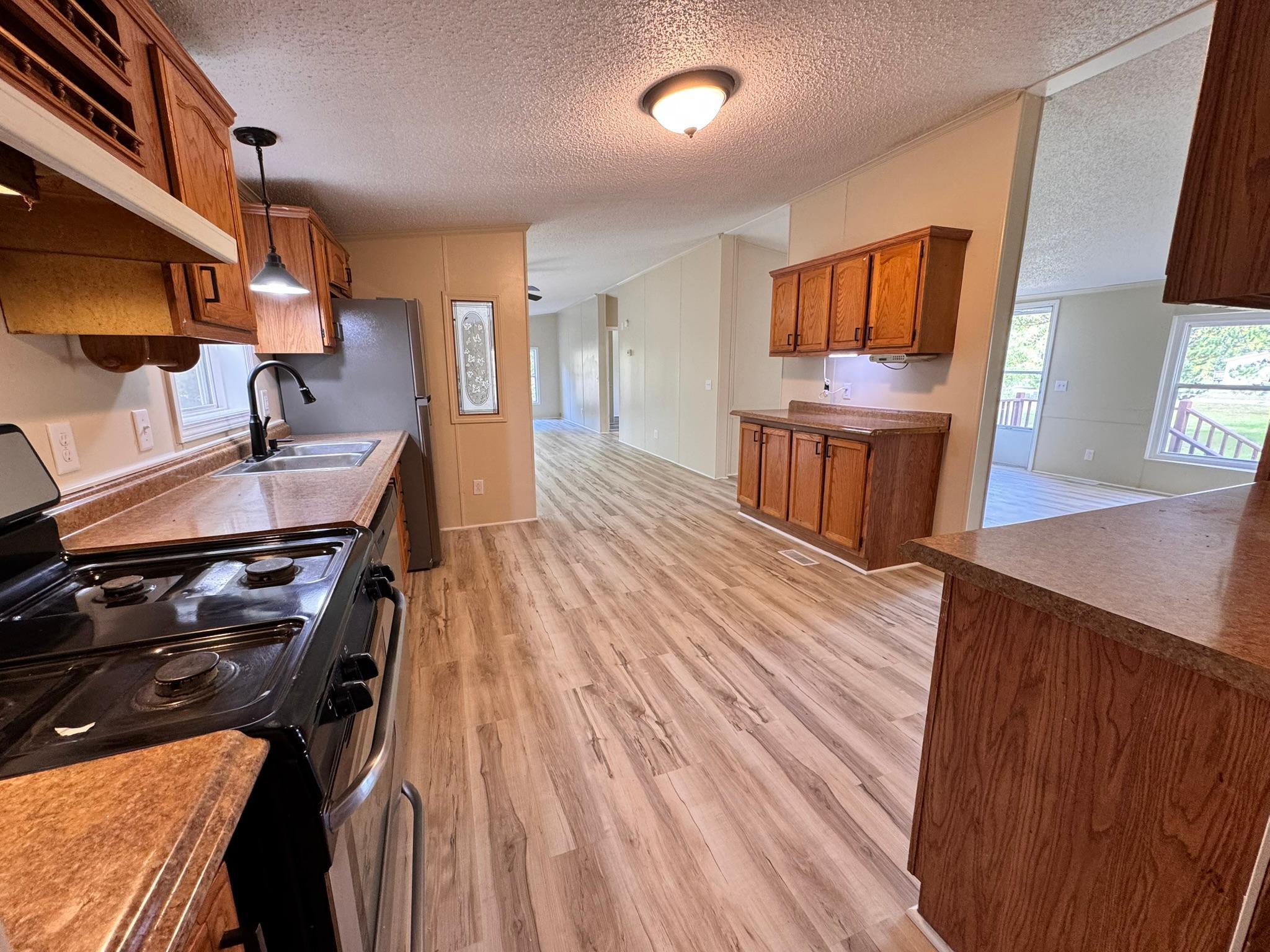 1999 single family home for sale at 7205 Belmont Street NW in Bemidji, MN — 3 bed, 2 bath (photo 4 of 28)