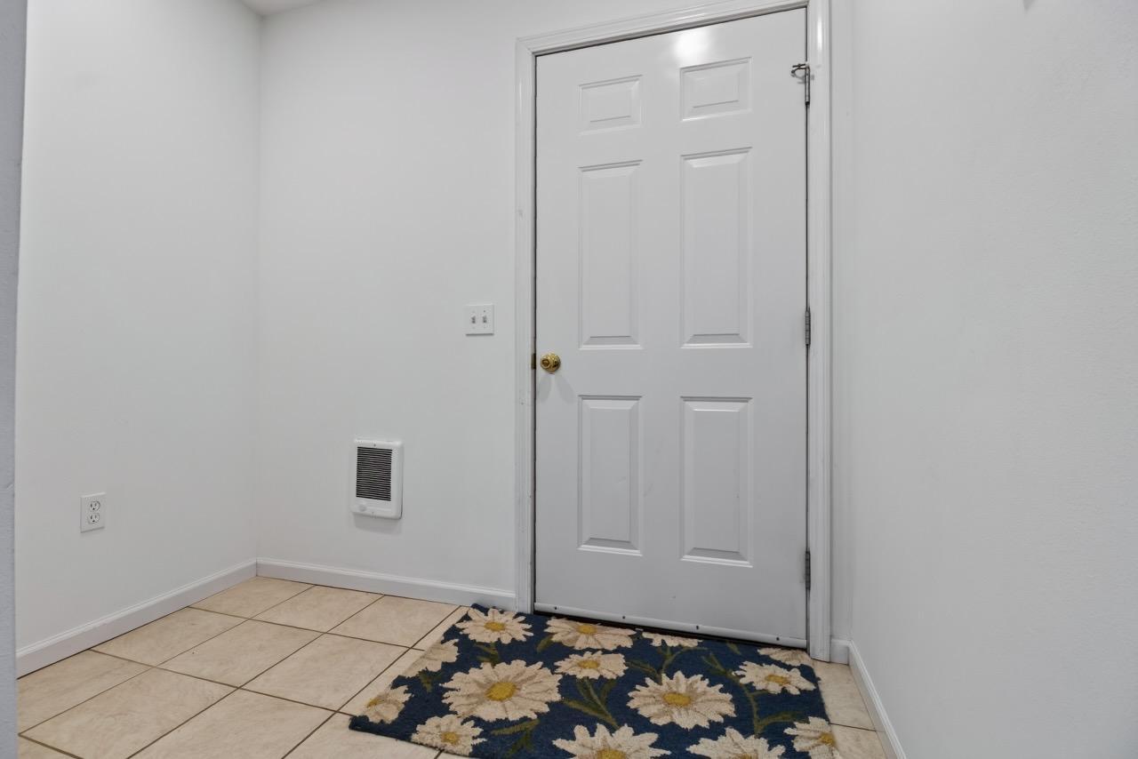 2019 single family home for sale at 1105 E Mount Faith Avenue in Fergus Falls, MN — 4 bed, 2 bath (photo 30 of 39)