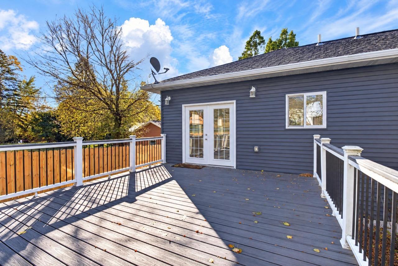 2019 single family home for sale at 1105 E Mount Faith Avenue in Fergus Falls, MN — 4 bed, 2 bath (photo 4 of 39)