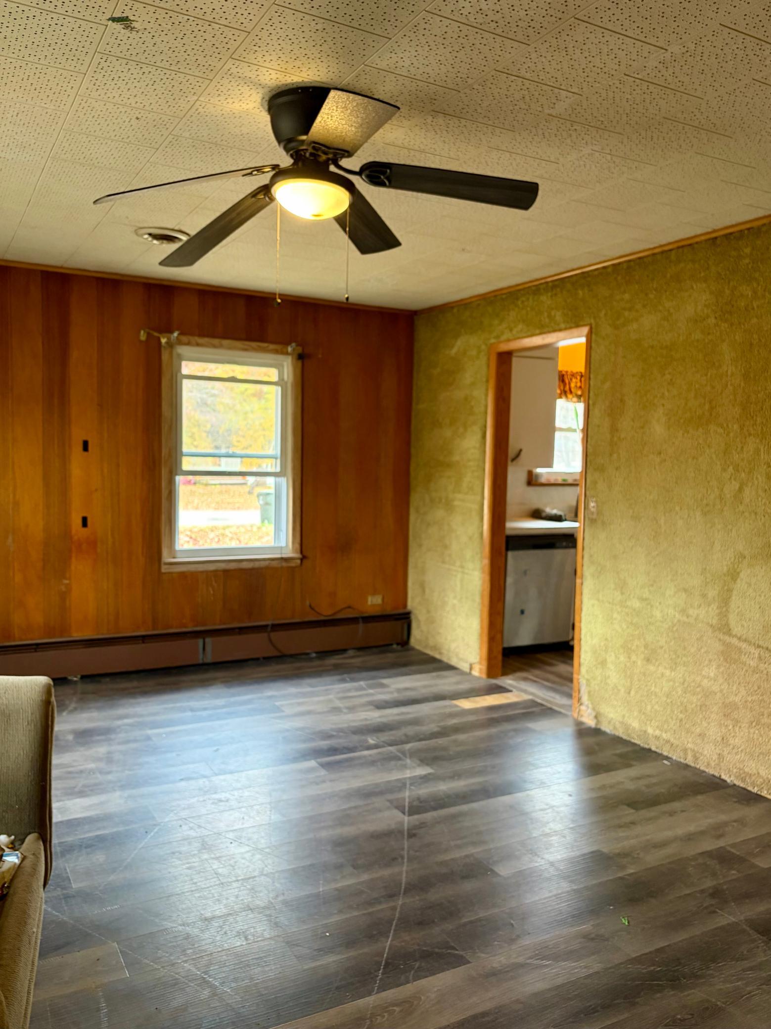 1951 single family home for sale at 421 York Street in Pine River, MN — 4 bed, 2 bath (photo 5 of 26)