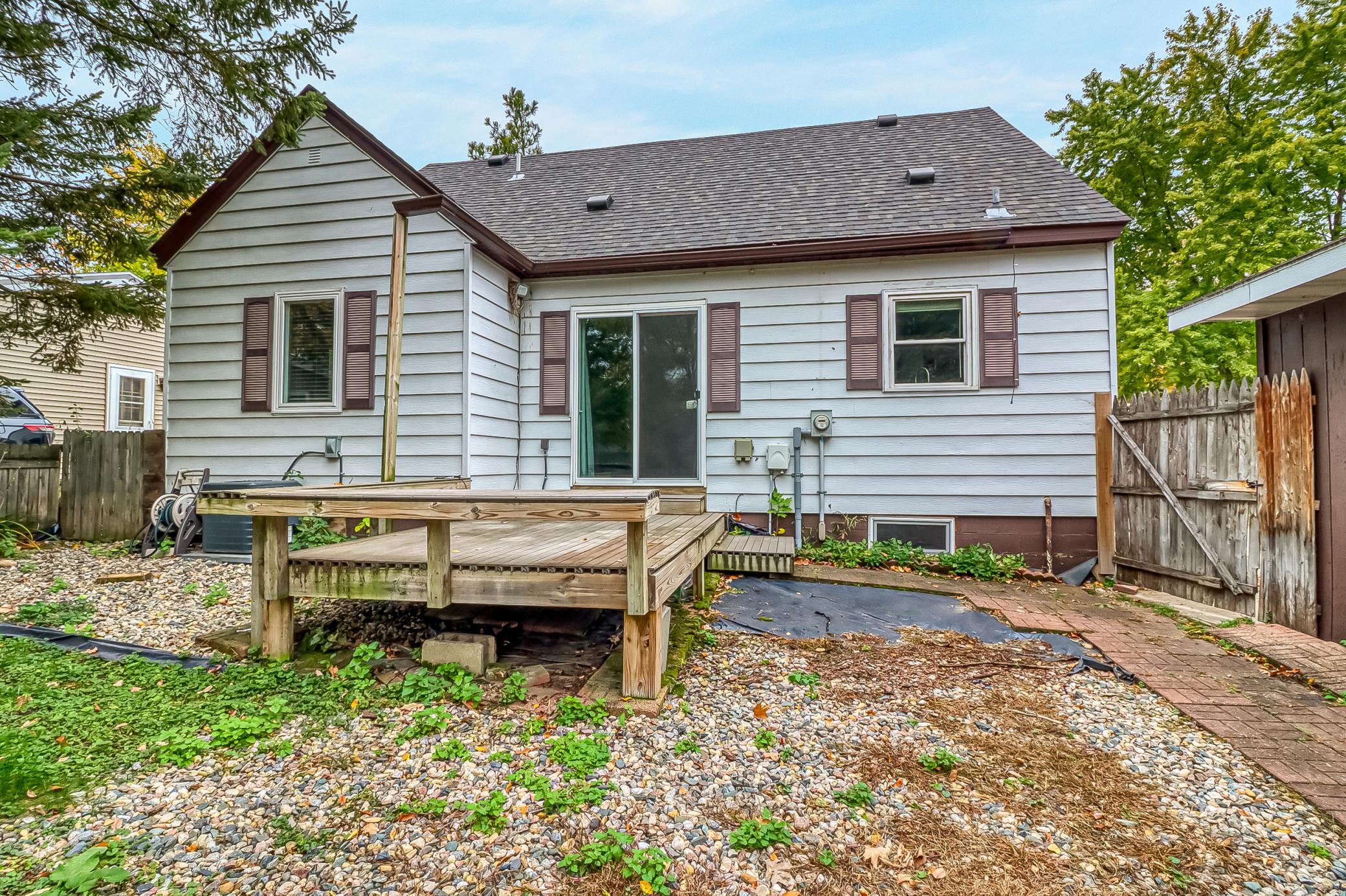 1950 single family home for sale at 1507 Lynn Avenue in Detroit Lakes, MN — 3 bed, 3 bath (photo 24 of 27)