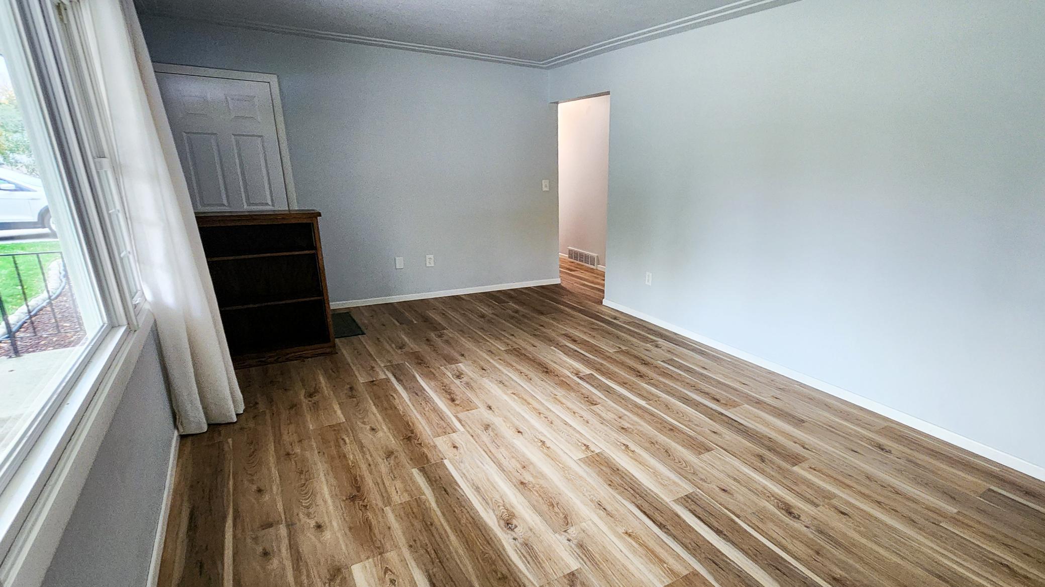 1971 single family home for sale at 1537 22nd Avenue S in Fargo, ND — 3 bed, 3 bath (photo 13 of 40)