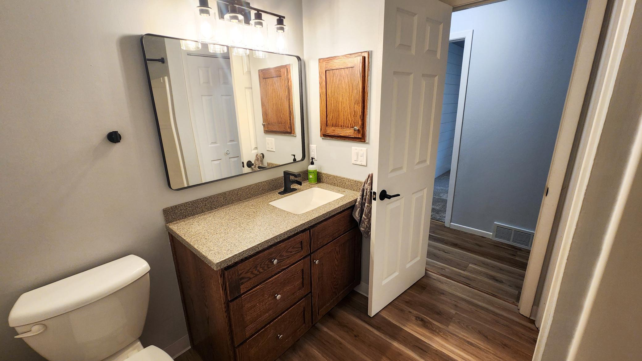 1971 single family home for sale at 1537 22nd Avenue S in Fargo, ND — 3 bed, 3 bath (photo 22 of 40)