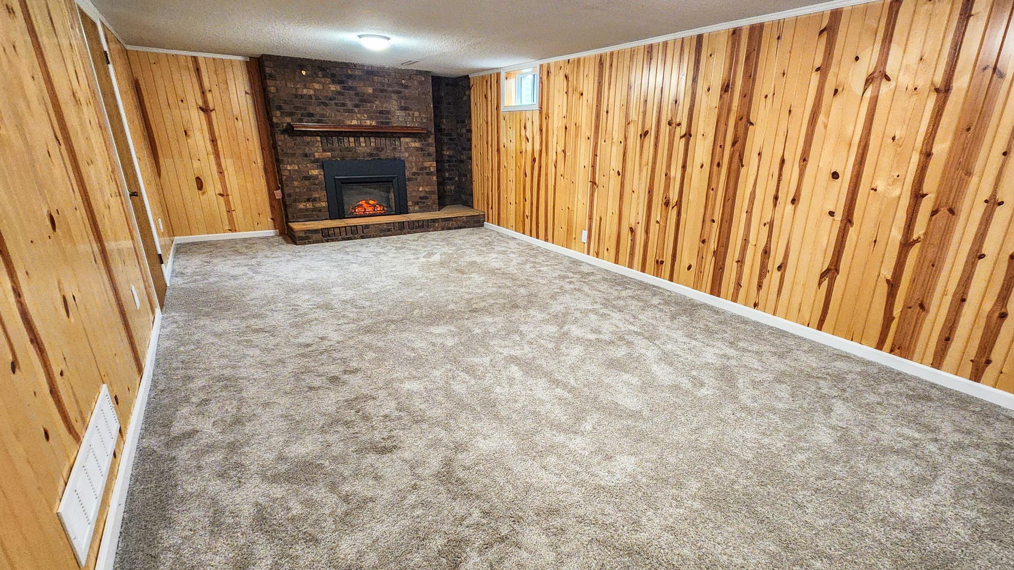 1971 single family home for sale at 1537 22nd Avenue S in Fargo, ND — 3 bed, 3 bath (photo 29 of 40)