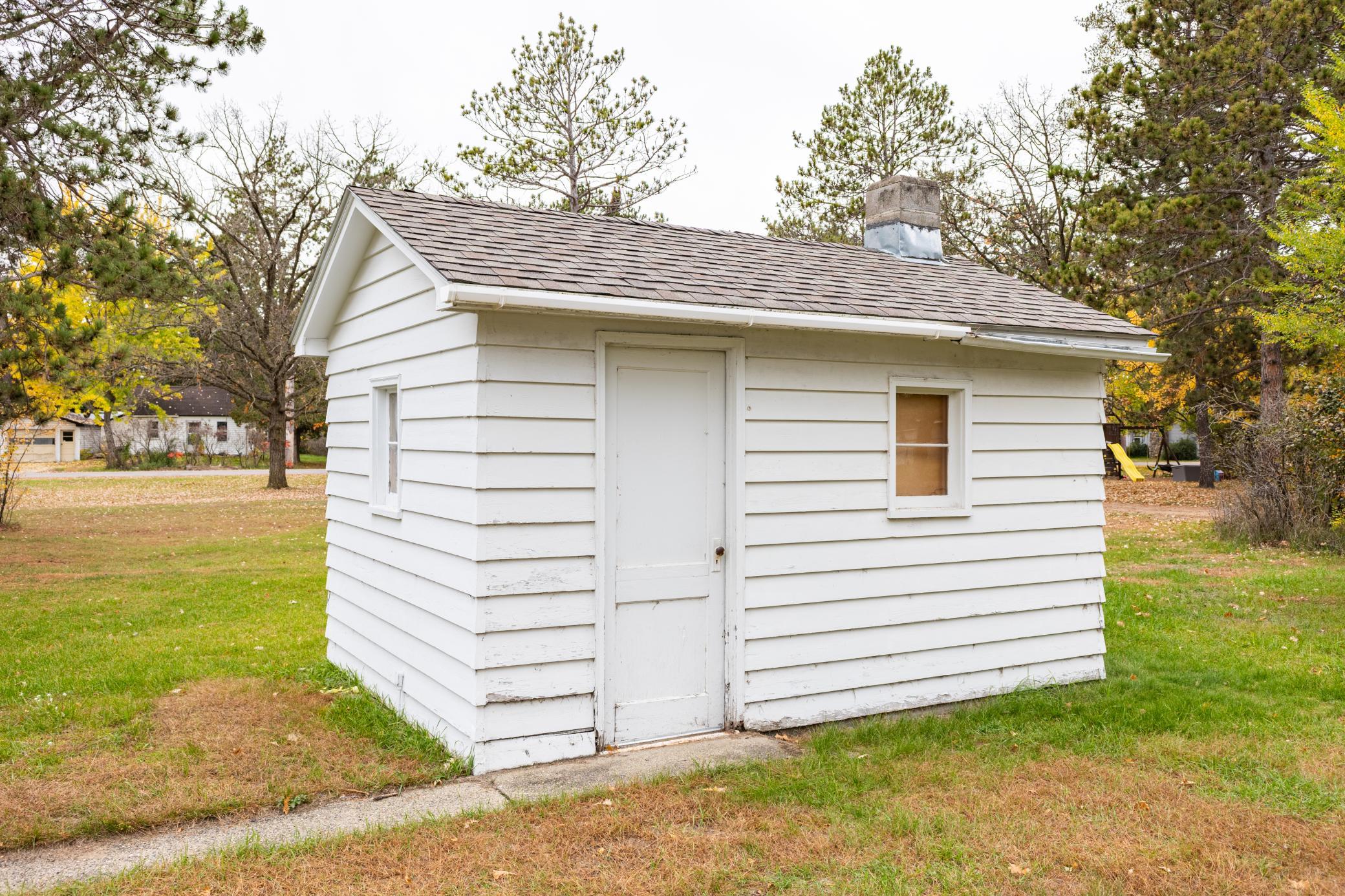 1967 single family home for sale at 323 Main Street NW in Menahga, MN — 2 bed, 2 bath (photo 25 of 32)