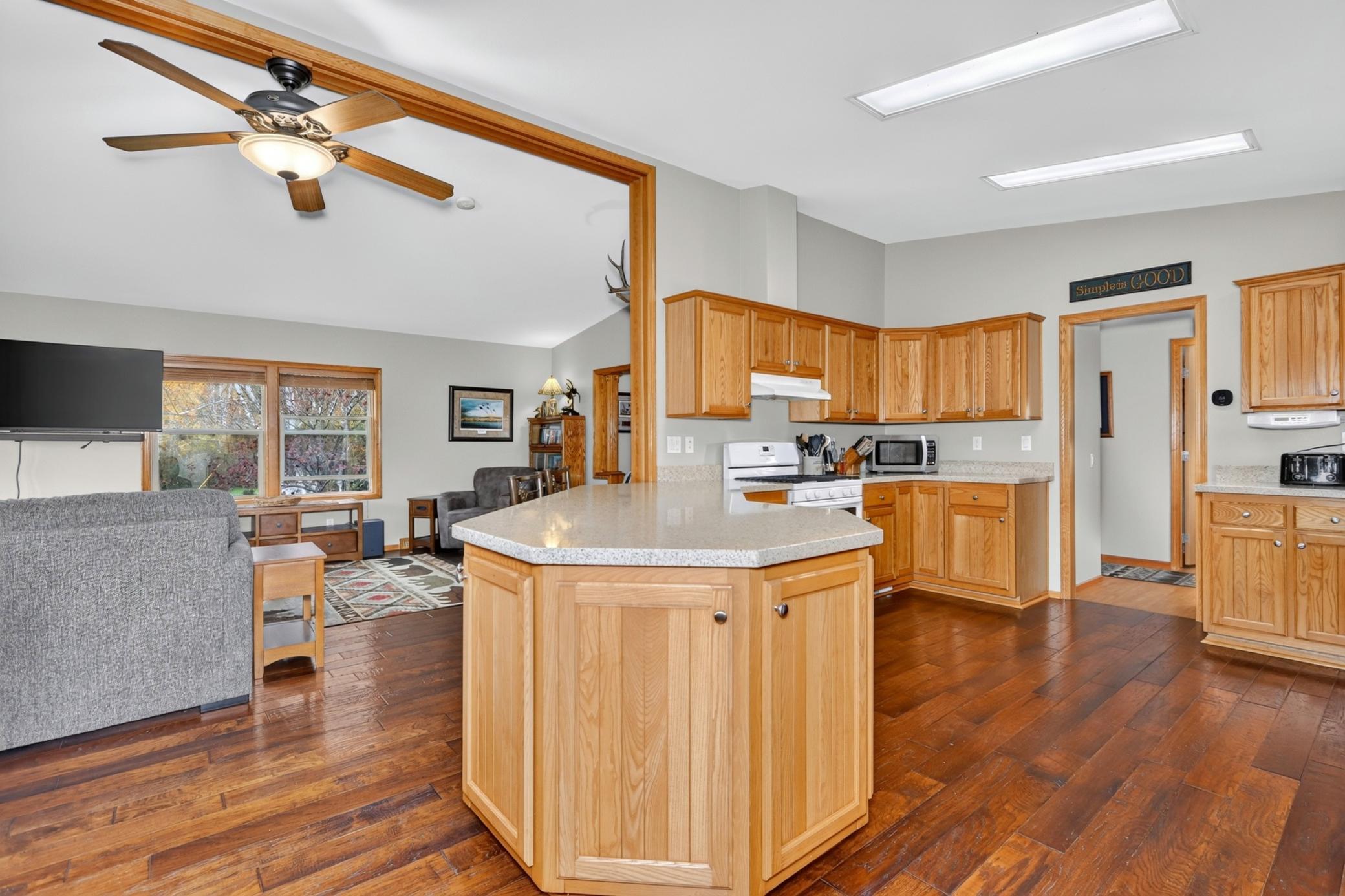 2006 single family home for sale at 19153 Nordic Ridge Road in Bovey, MN — 3 bed, 2 bath (photo 17 of 54)