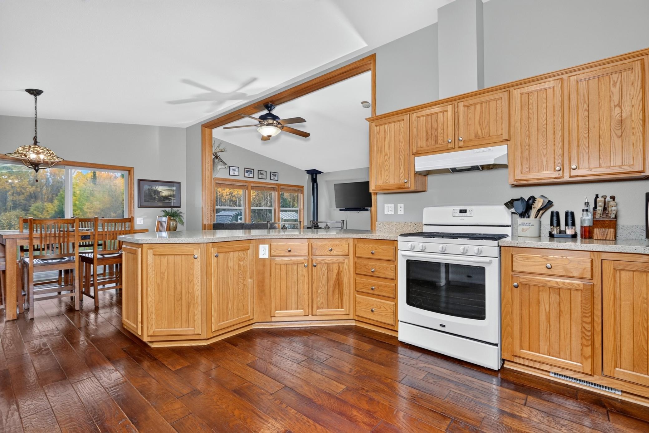2006 single family home for sale at 19153 Nordic Ridge Road in Bovey, MN — 3 bed, 2 bath (photo 18 of 54)