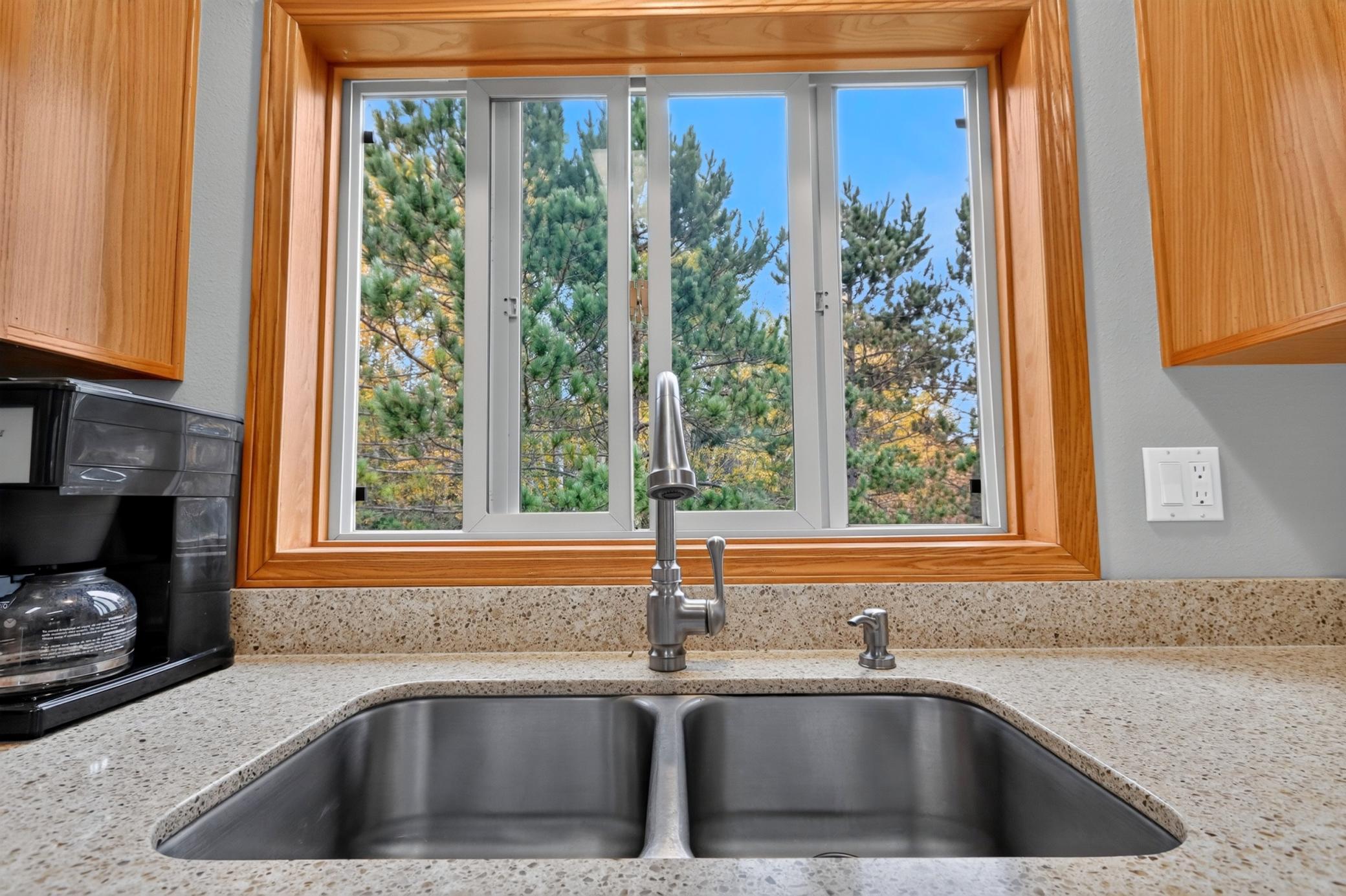 2006 single family home for sale at 19153 Nordic Ridge Road in Bovey, MN — 3 bed, 2 bath (photo 21 of 54)